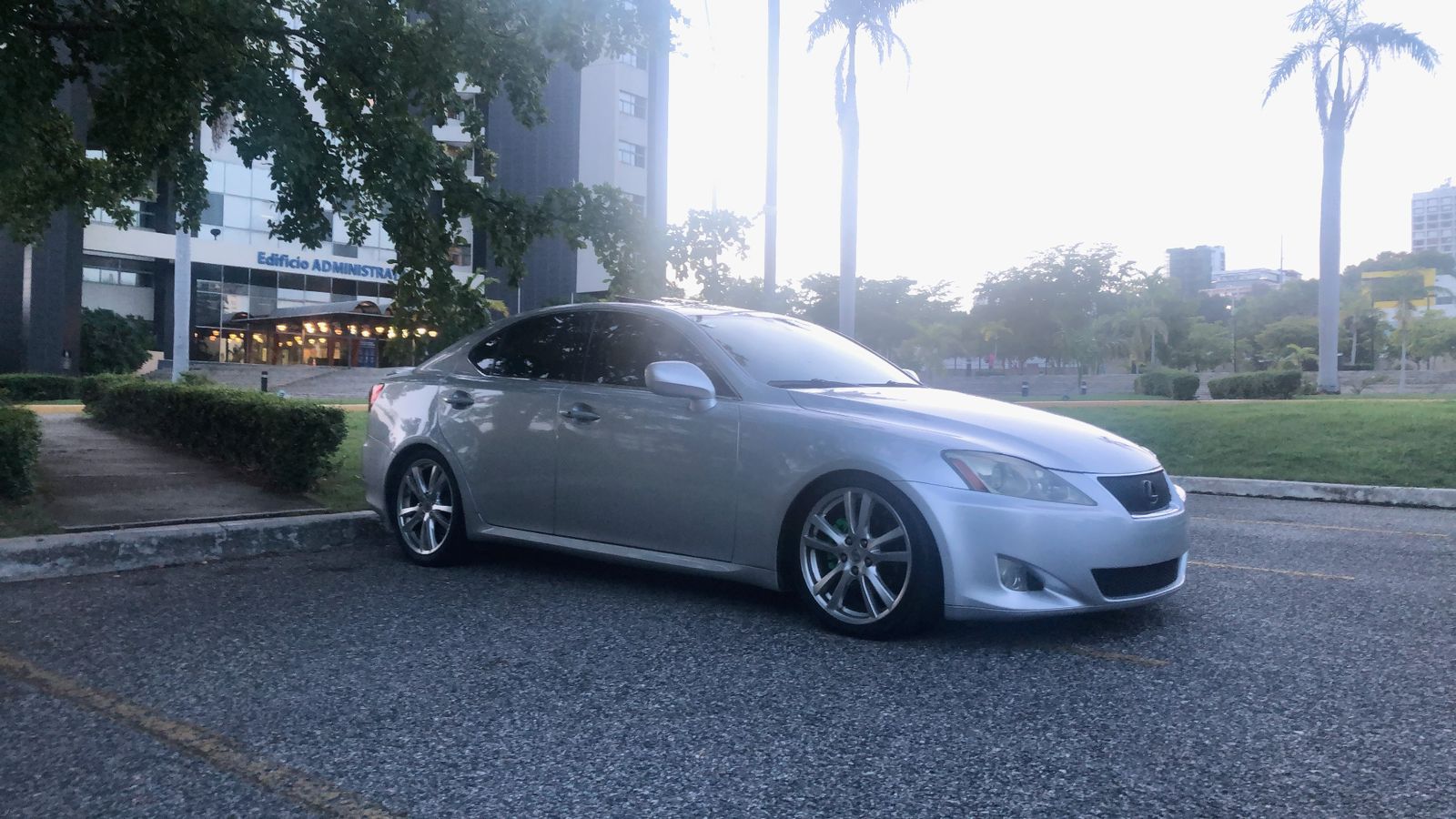 carros - lexus is 250 2006 1