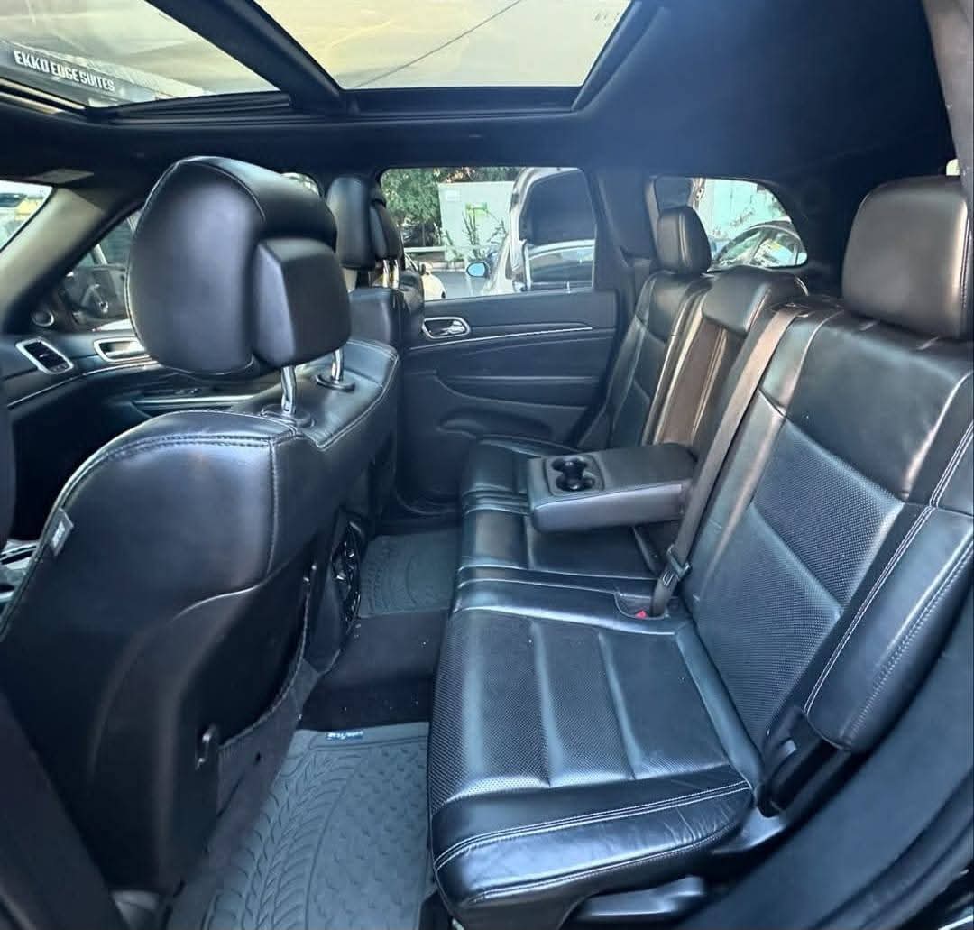 jeepetas y camionetas - JEEP GRAND CHEROKEE LIMITED 4x4 2017 - Excelente 5