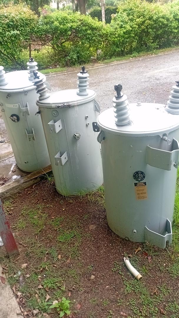 construccion e industrial - VENDO DOS TRANSFORMADORES 7KVA