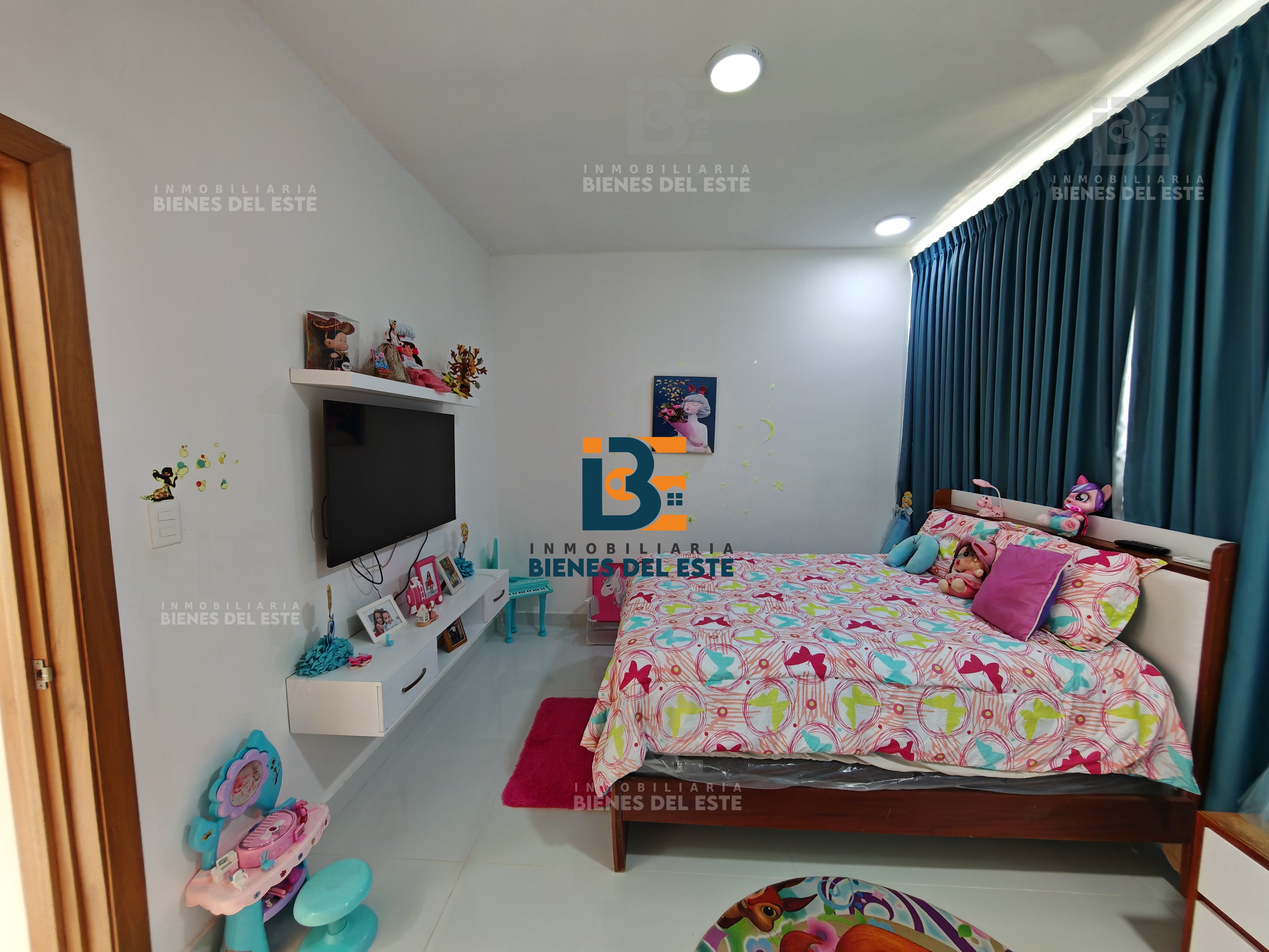 casas - Vendo moderna Casa con finos detalles. 7