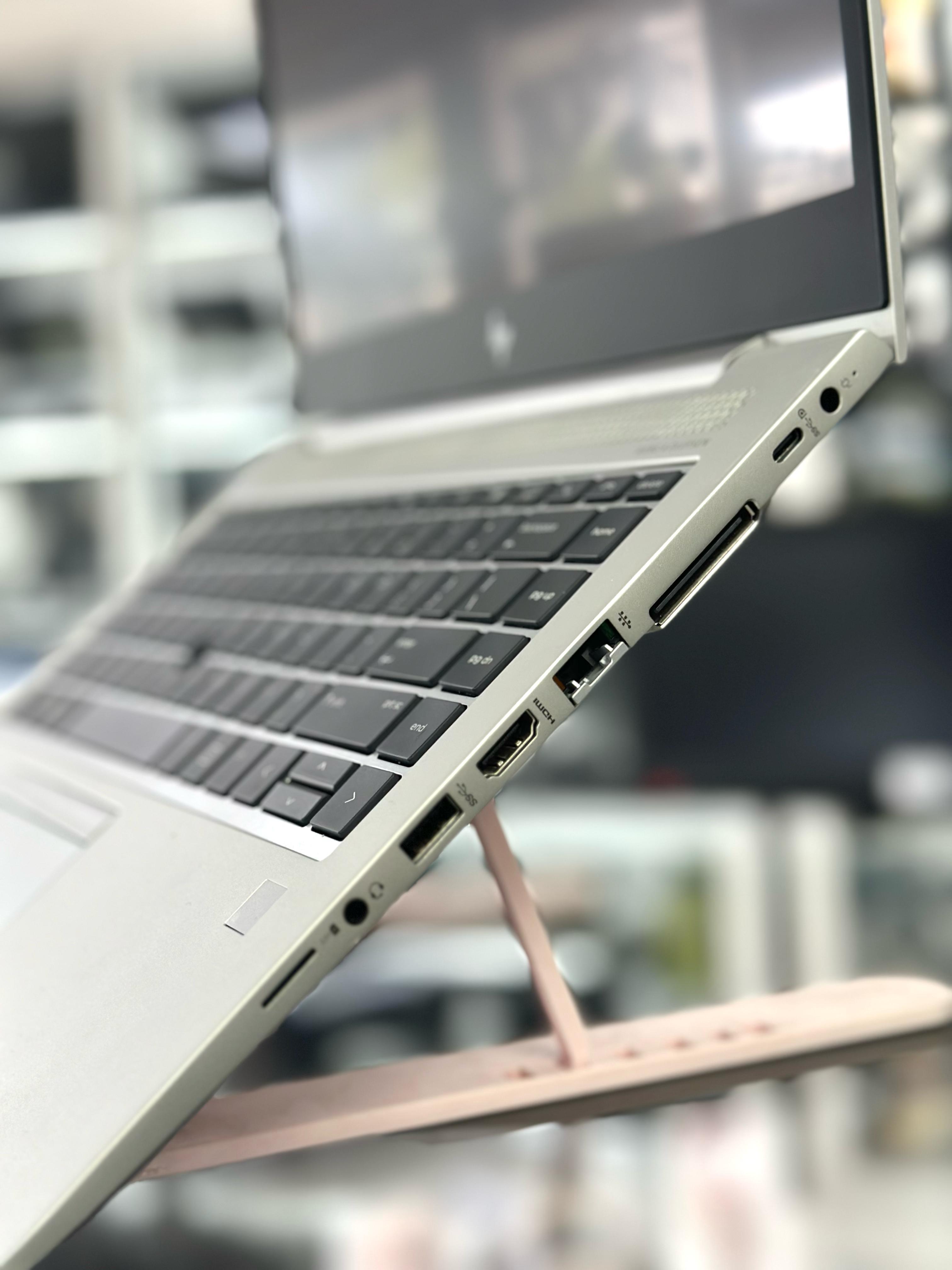 computadoras y laptops - Potente HP Elitebook 745 G6 1