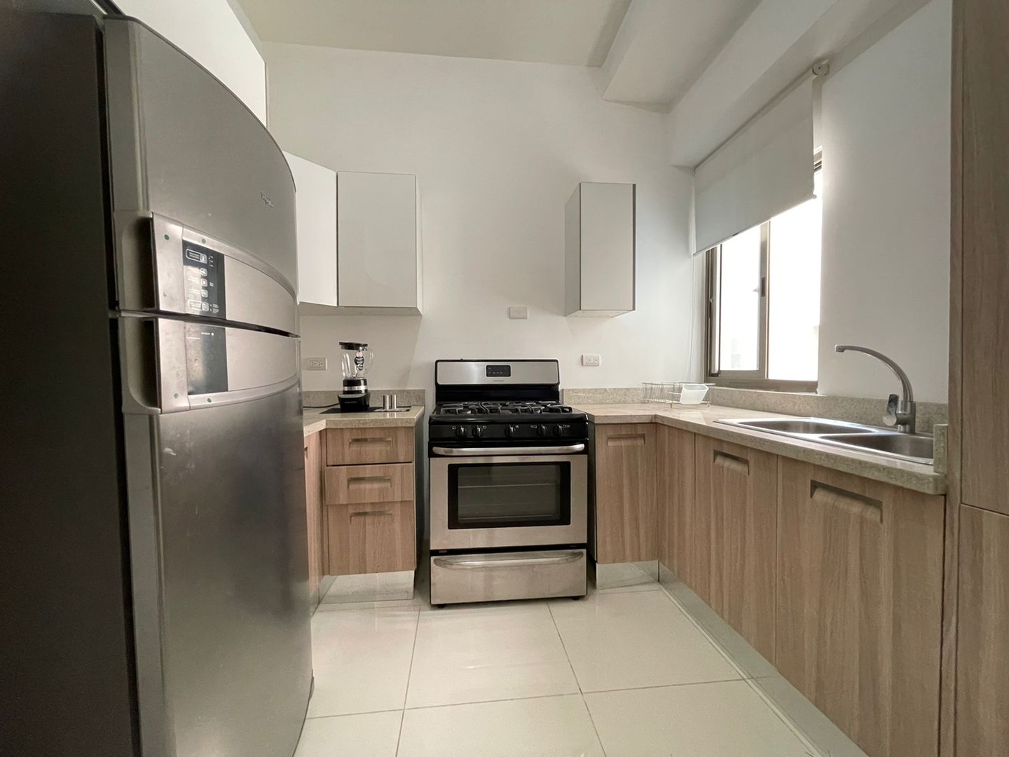 apartamentos - Apartamento amueblado en Piantini  3