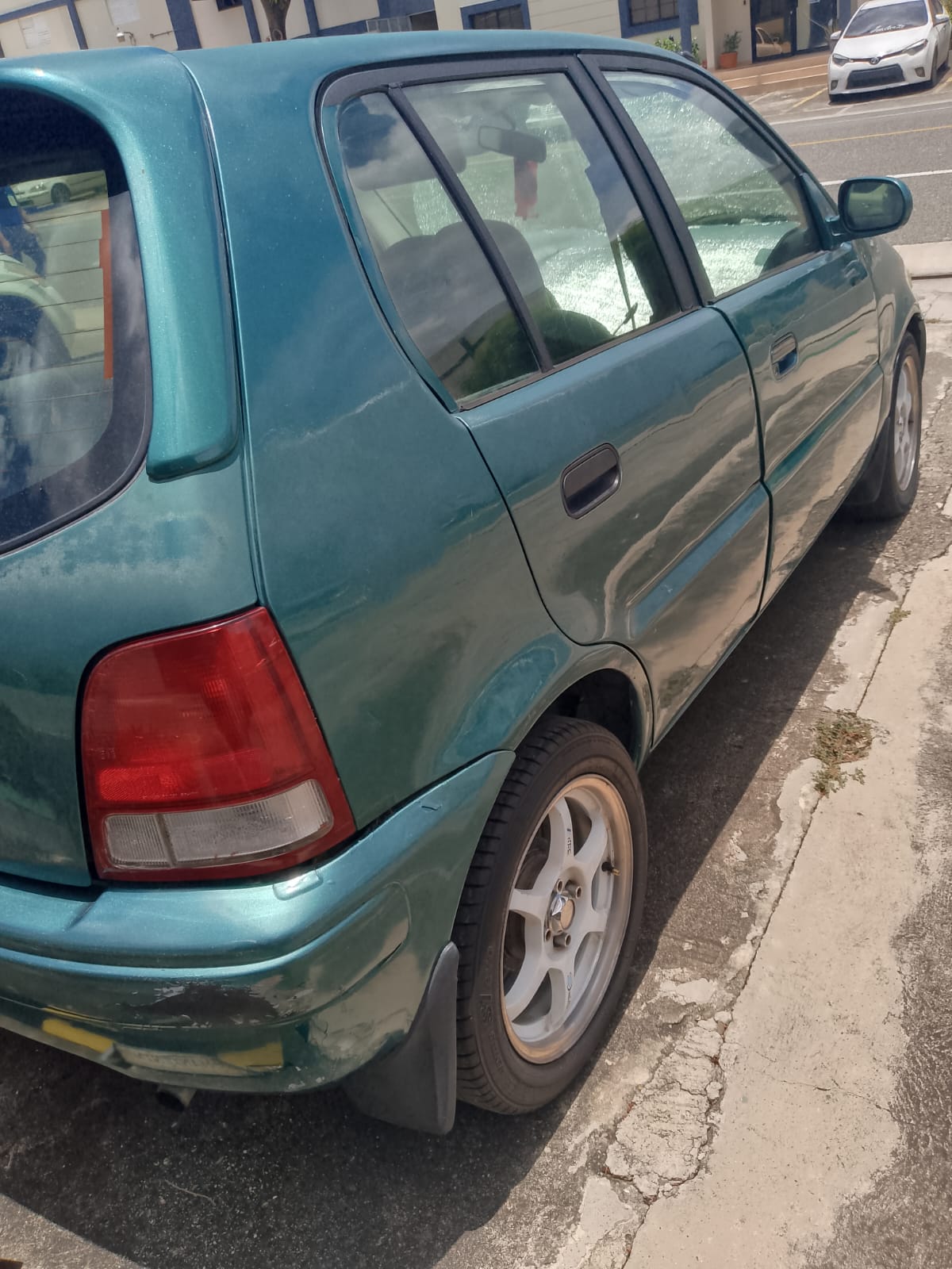 carros - Honda Logo 2001 Negociable  5