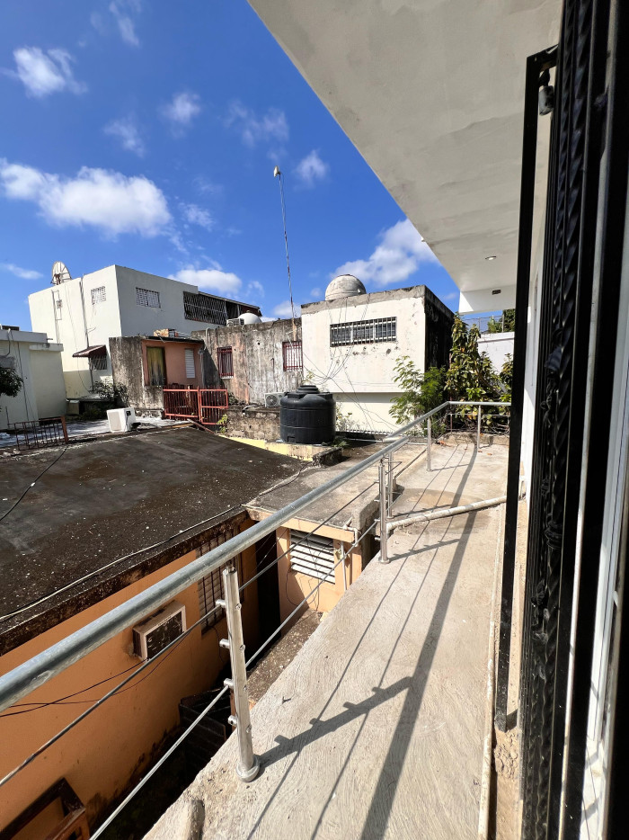 apartamentos - Casa Amplia en Alquiler 2do Nivel en San Gerónimo 6