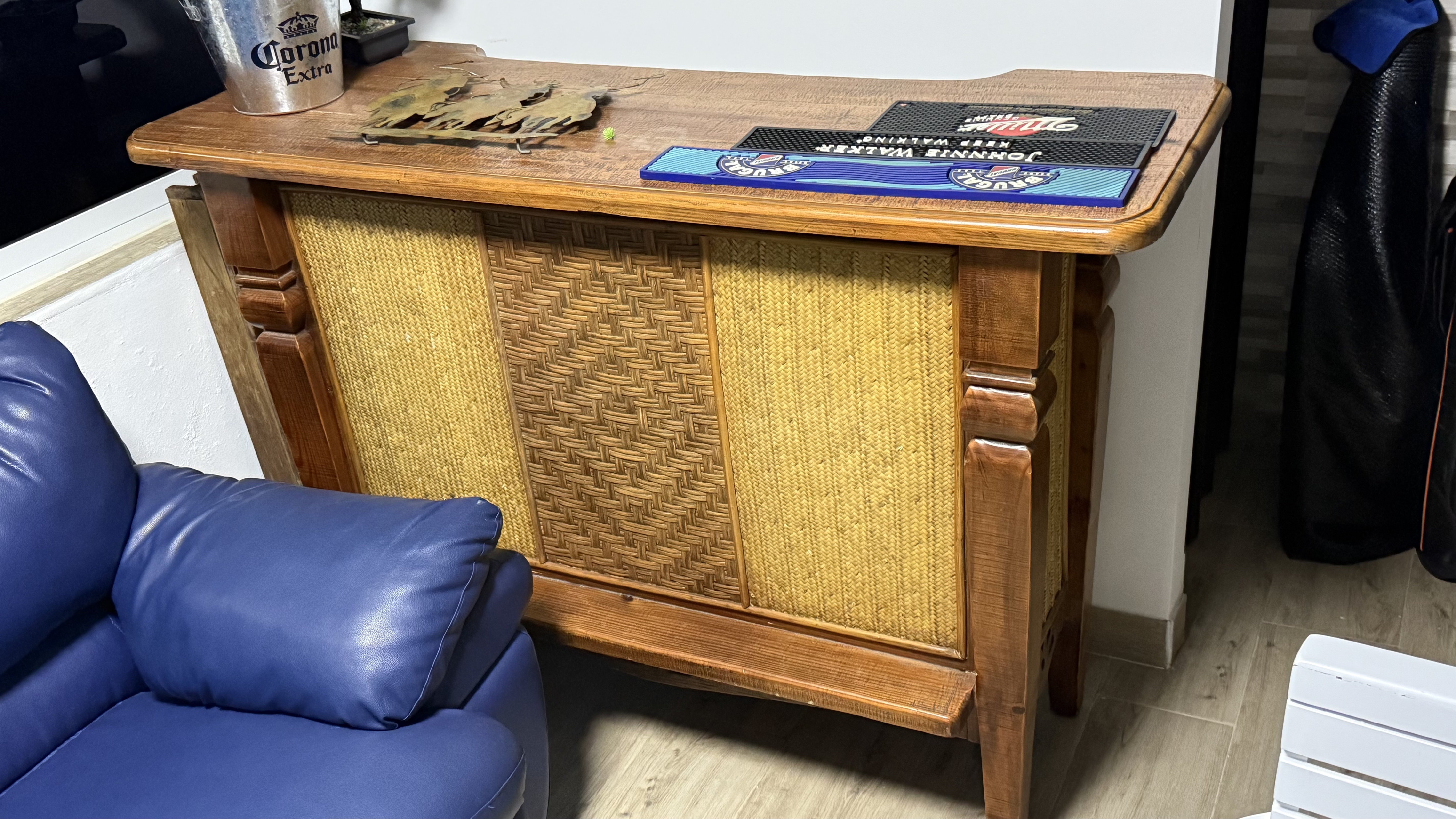 muebles y colchones - Bar en Roble con 4 butacas 
