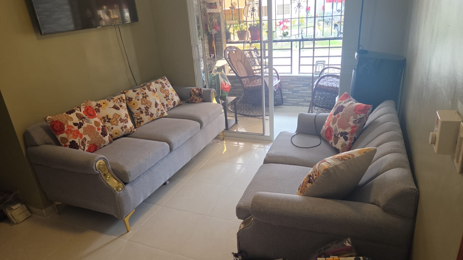 electrodomesticos - Se vende juego de muebles  2