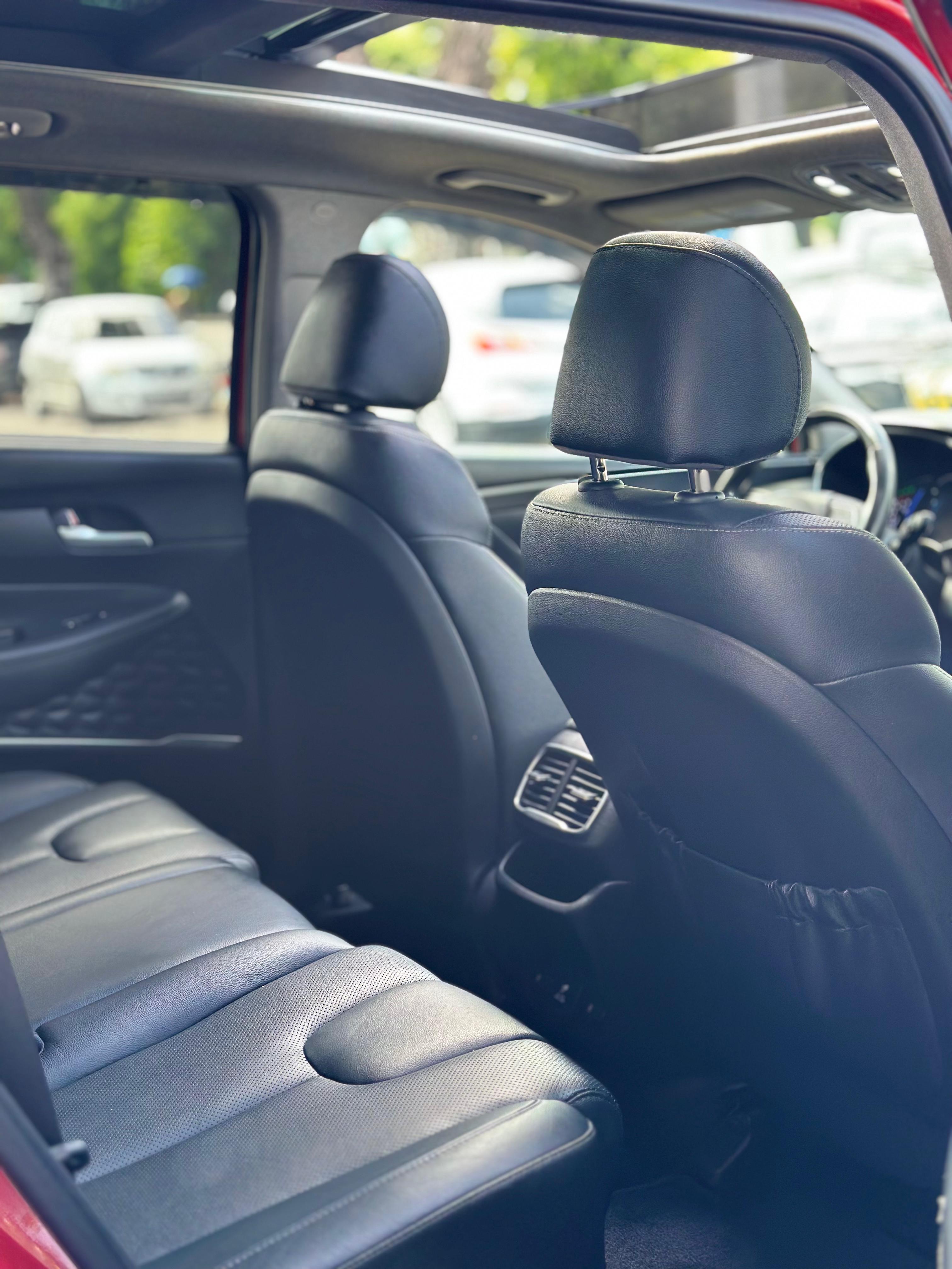 jeepetas y camionetas - 2019 HYUNDAI SANTA FE ULTIMATE CLEAN CARFAX 7