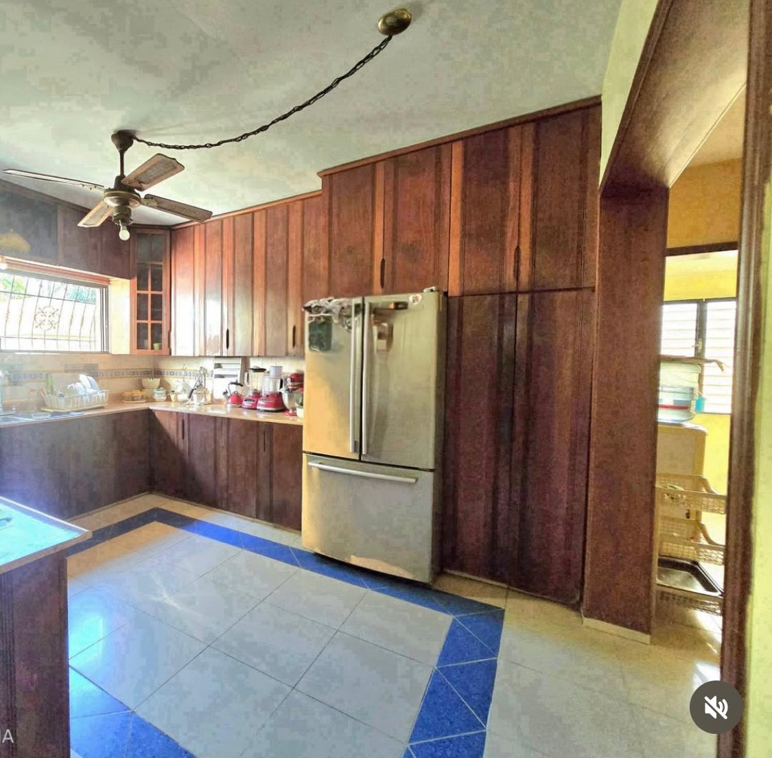 casas - Venta de casa en el millón 