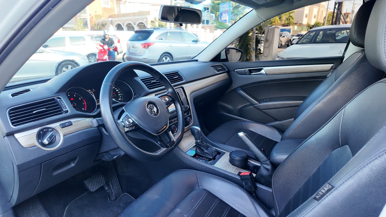 carros - VOLKSWAGEN PASSAT 2017 4