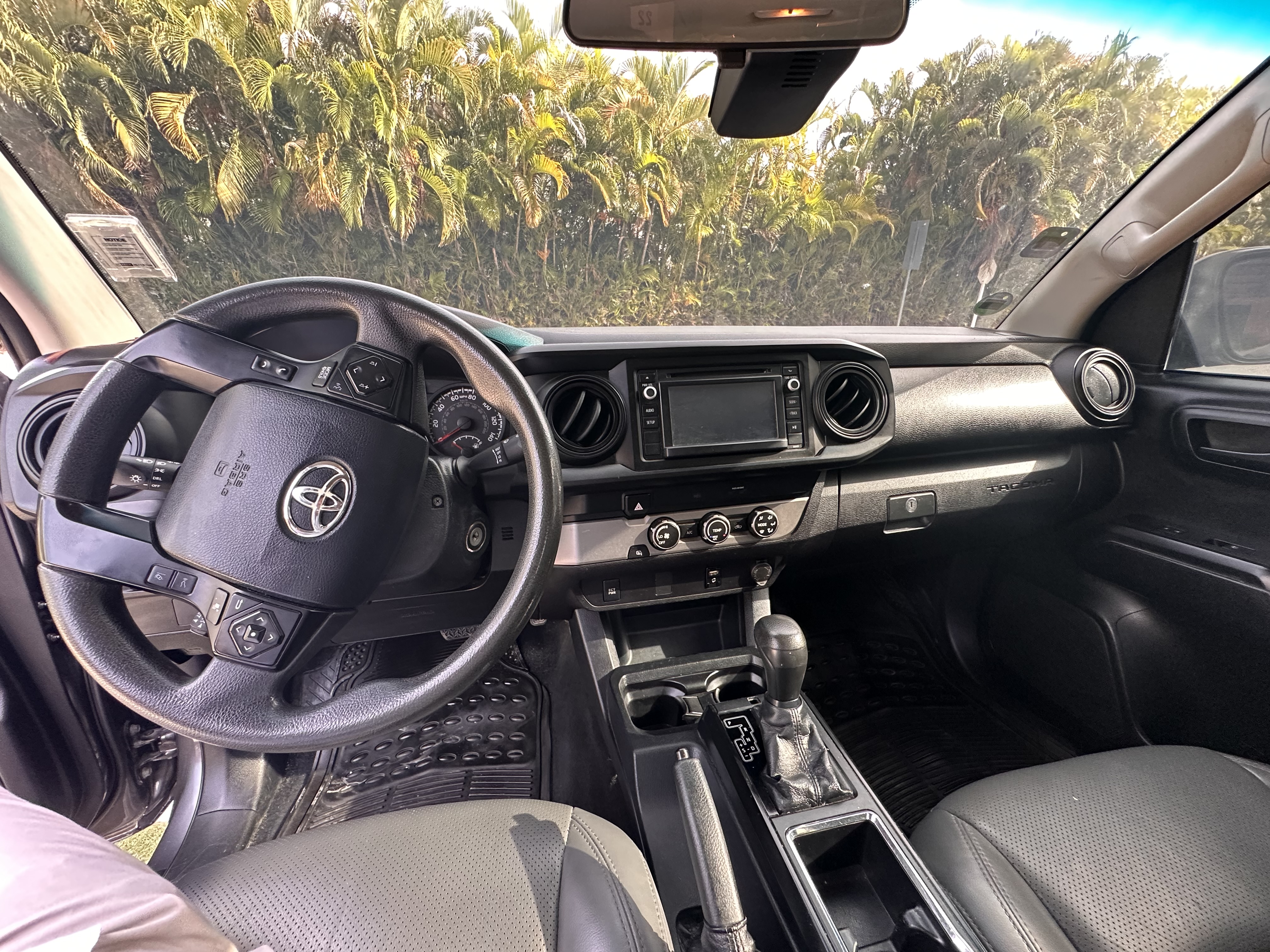jeepetas y camionetas - Venta de Toyota Tacoma 2019 4