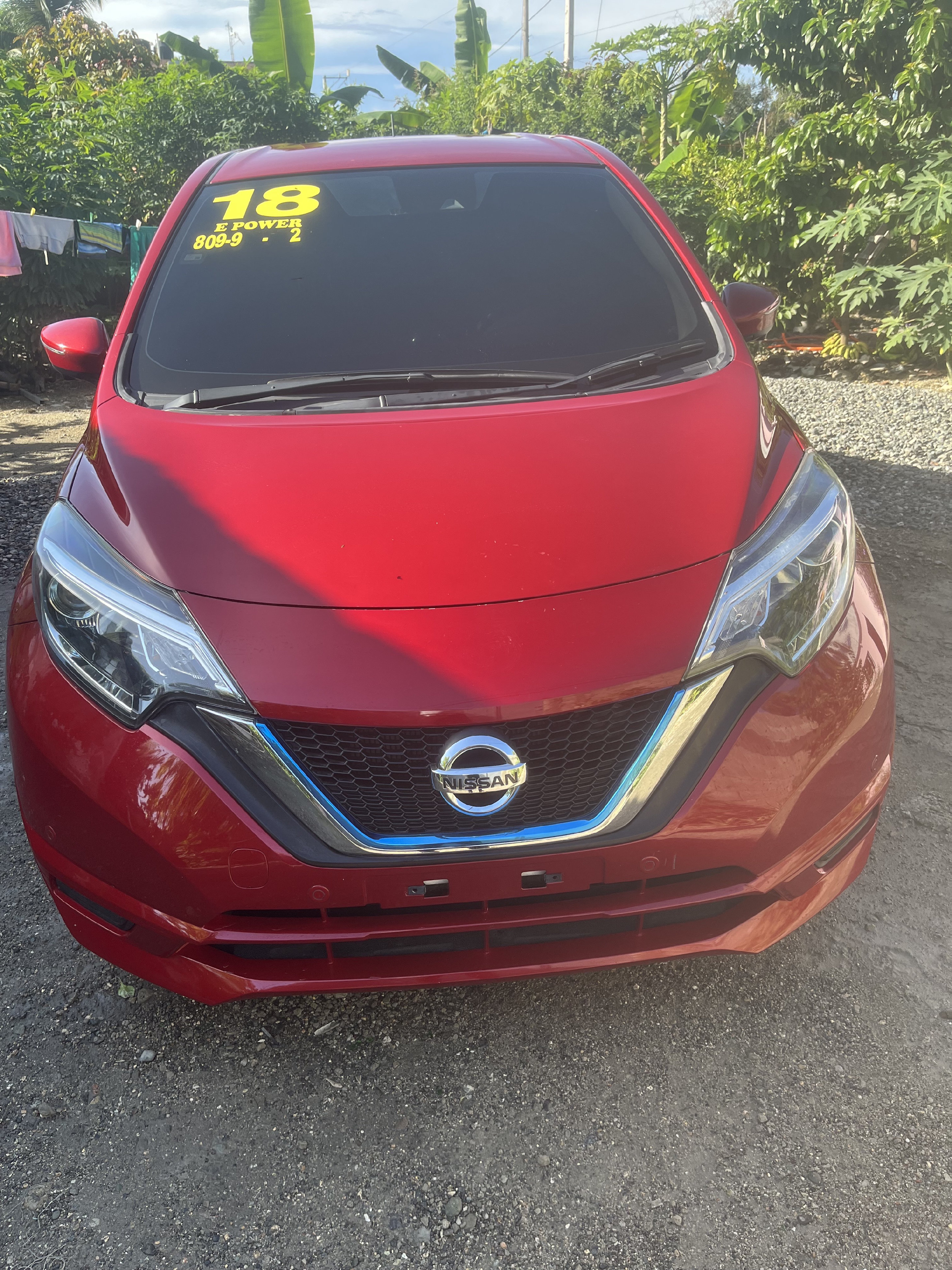 carros - Vendo Nissan Note casi nuevo 2018 4
