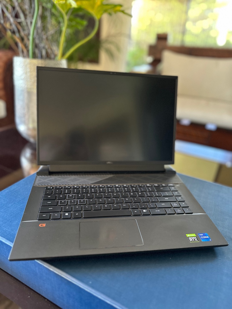 computadoras y laptops - Gaming laptop Dell G16 7620, i7 12th gráfica 3060
