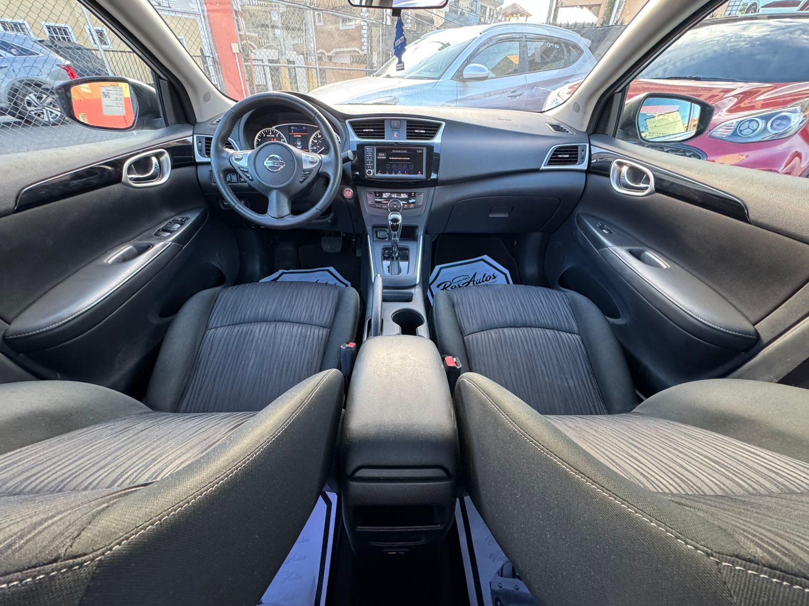 carros - Nissan Sentra SV 2019 7