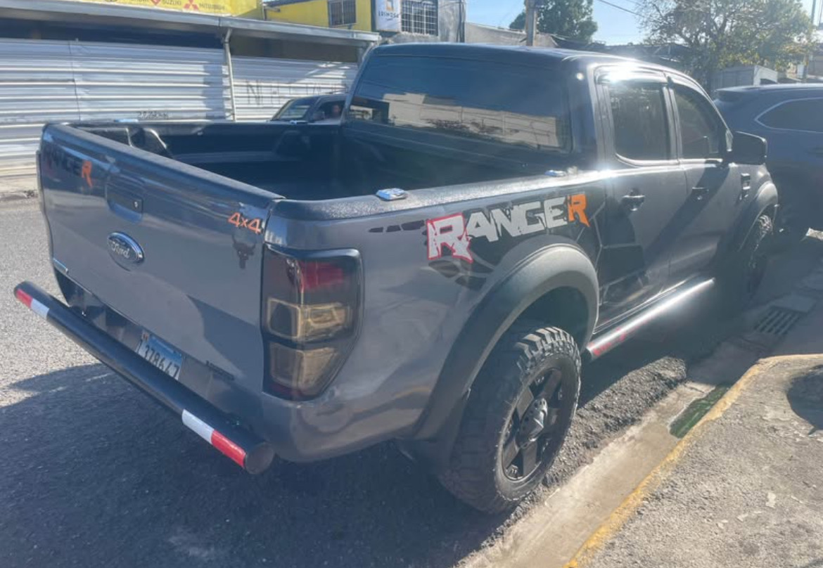 jeepetas y camionetas - FORD RANGER 2017 XL
(MECÁNICA)Diesel. 2