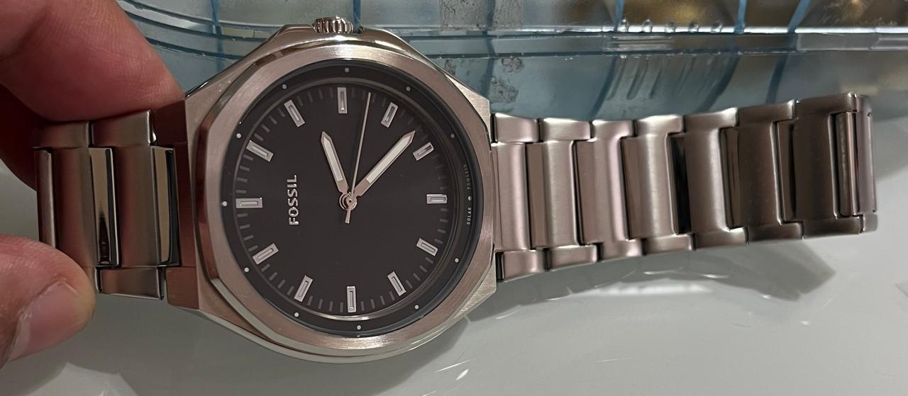 joyas, relojes y accesorios - Reloj de hombre plateado marca fossil  1