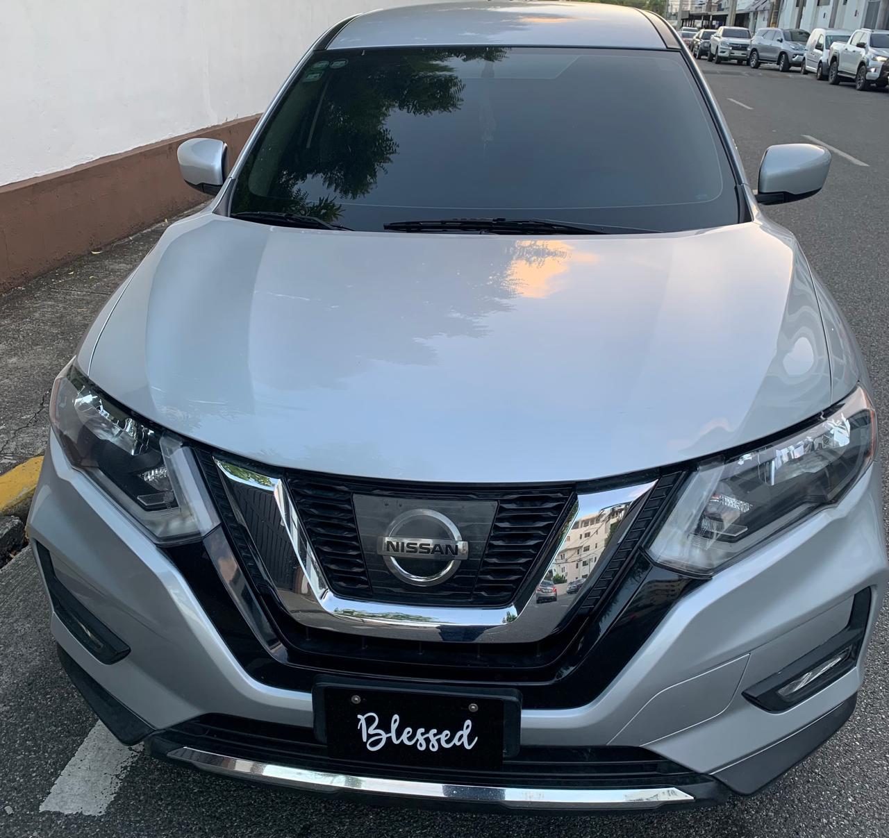 jeepetas y camionetas - Nissan Rogue 2017 S/SV AWD Clean Carfax