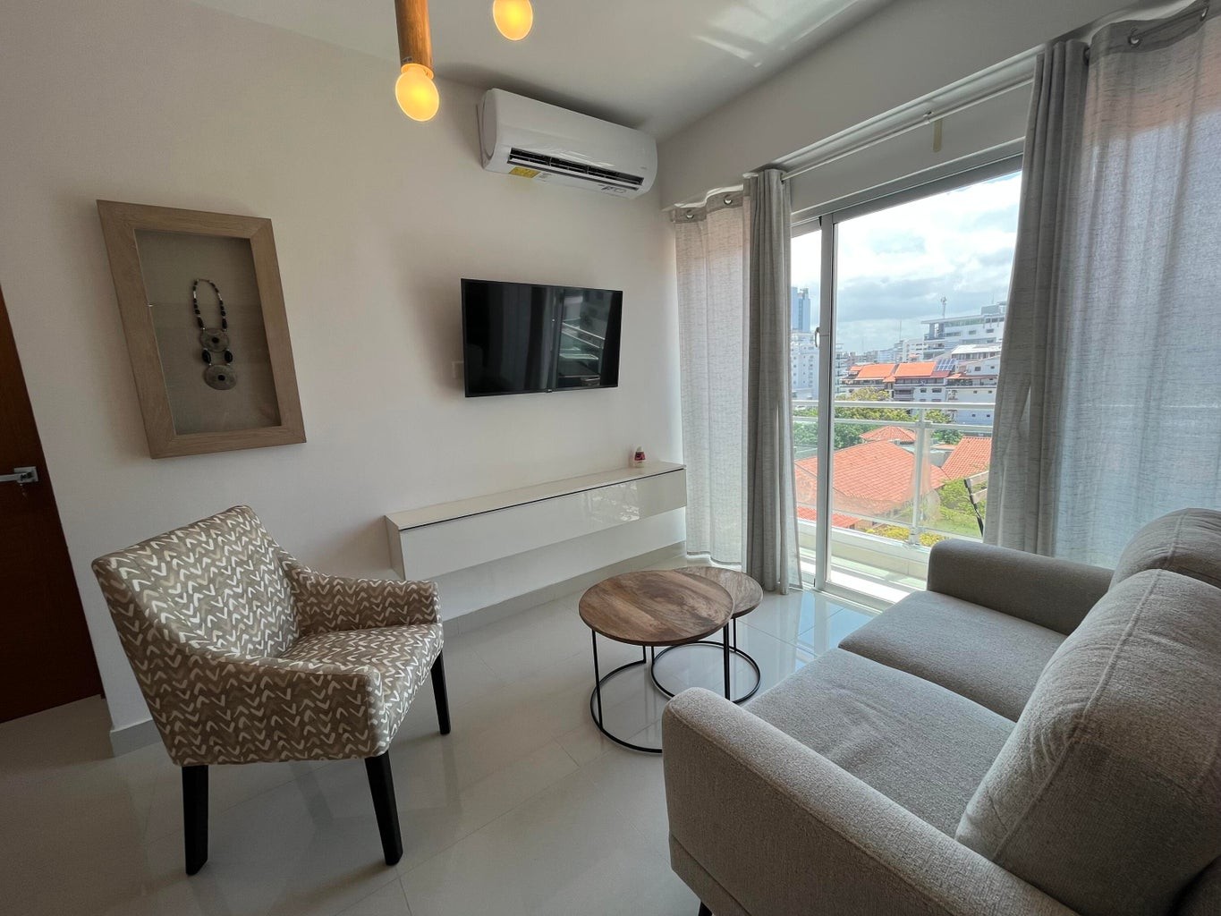 apartamentos - te presentamos este Apartamento de Una Habitación, totalmente Amueblado, Cocina  4