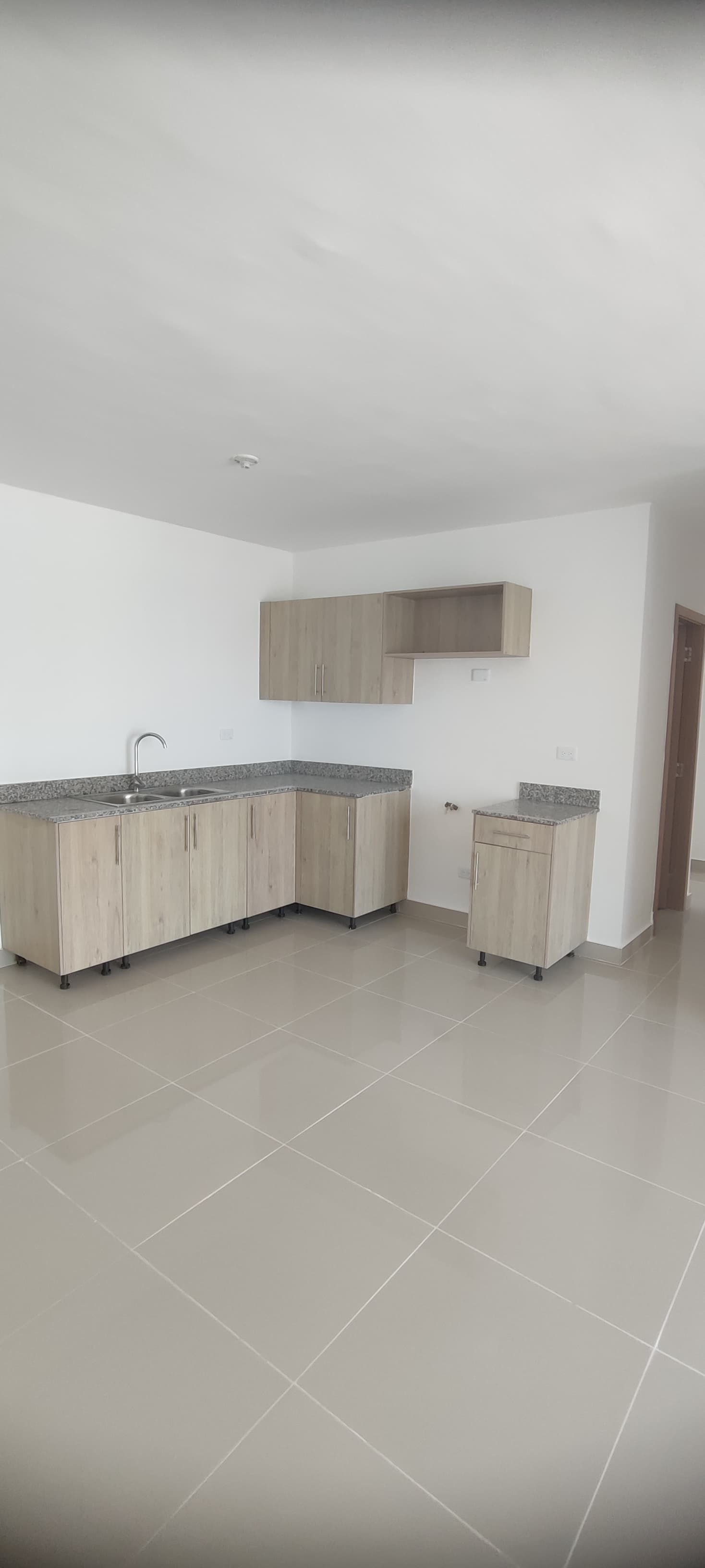 apartamentos - Alquiler Apartamento Bavaro Ciudad las cayenas  0