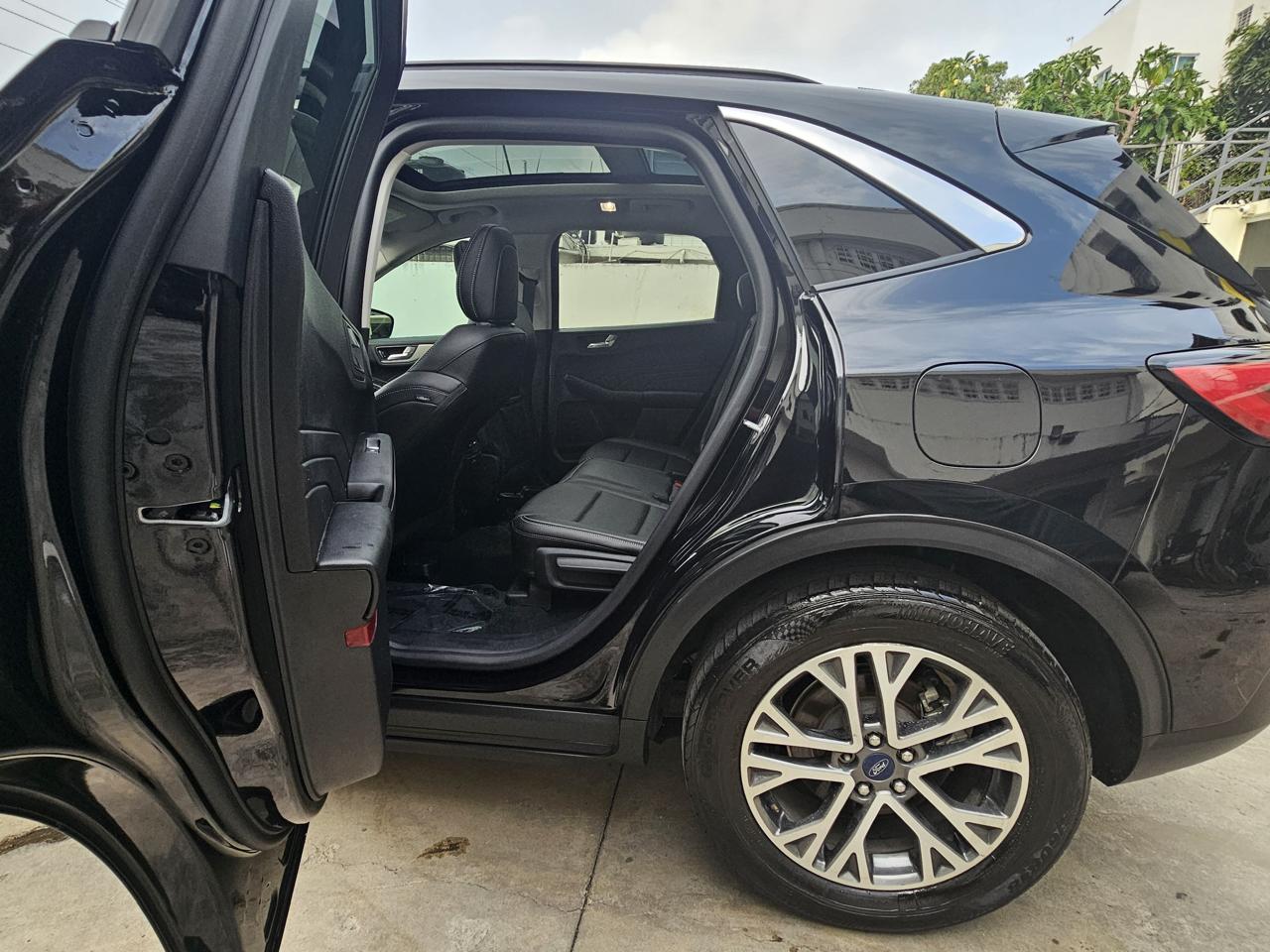 jeepetas y camionetas - 2021 FORD ESCAPE SEL 6