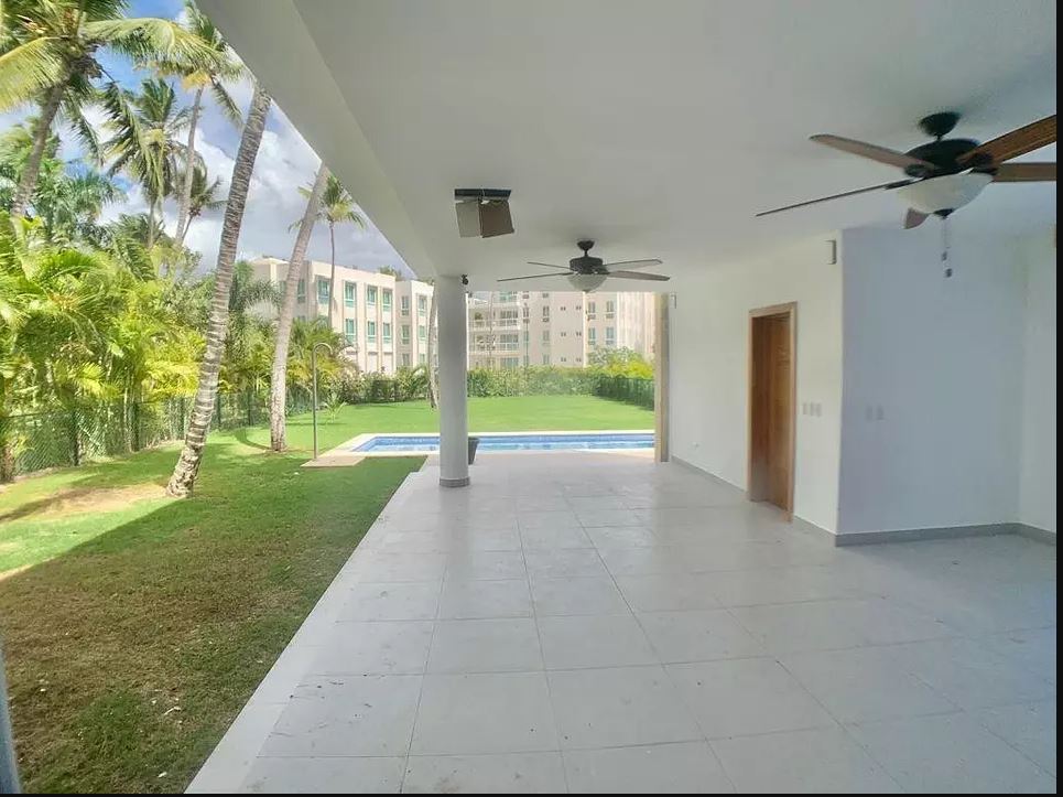 casas vacacionales y villas - Villa en Playa Nueva Romana a pasos de la Playa 3