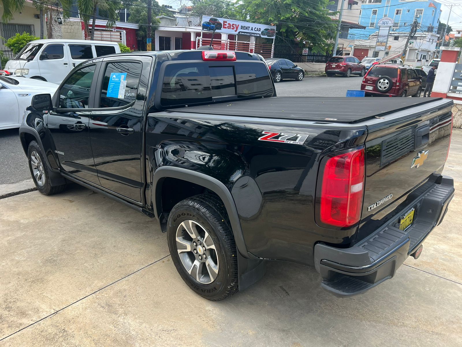 jeepetas y camionetas - chevrolert colorado 2018 3