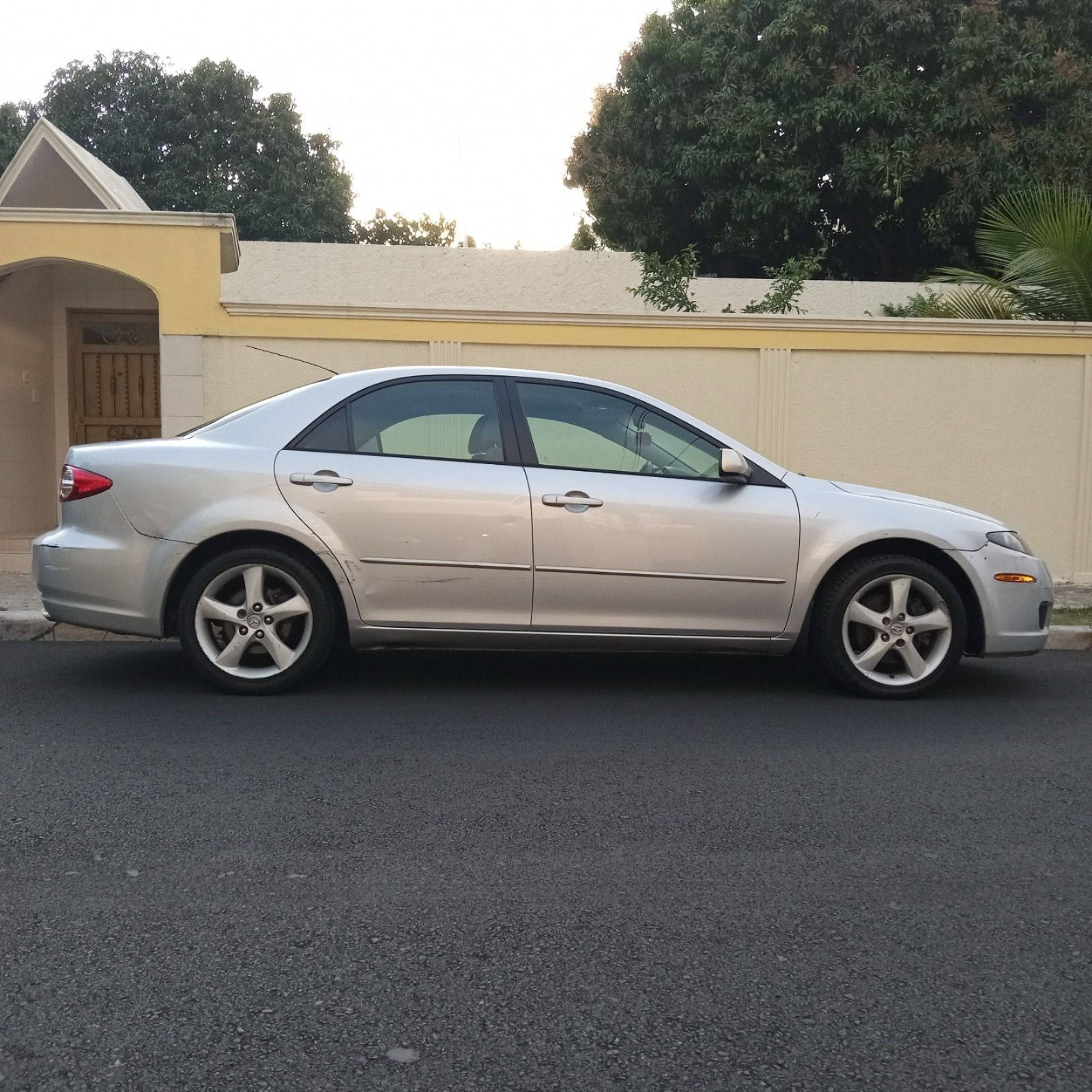carros - Mazda 6 2006 se vende, negociable. 4