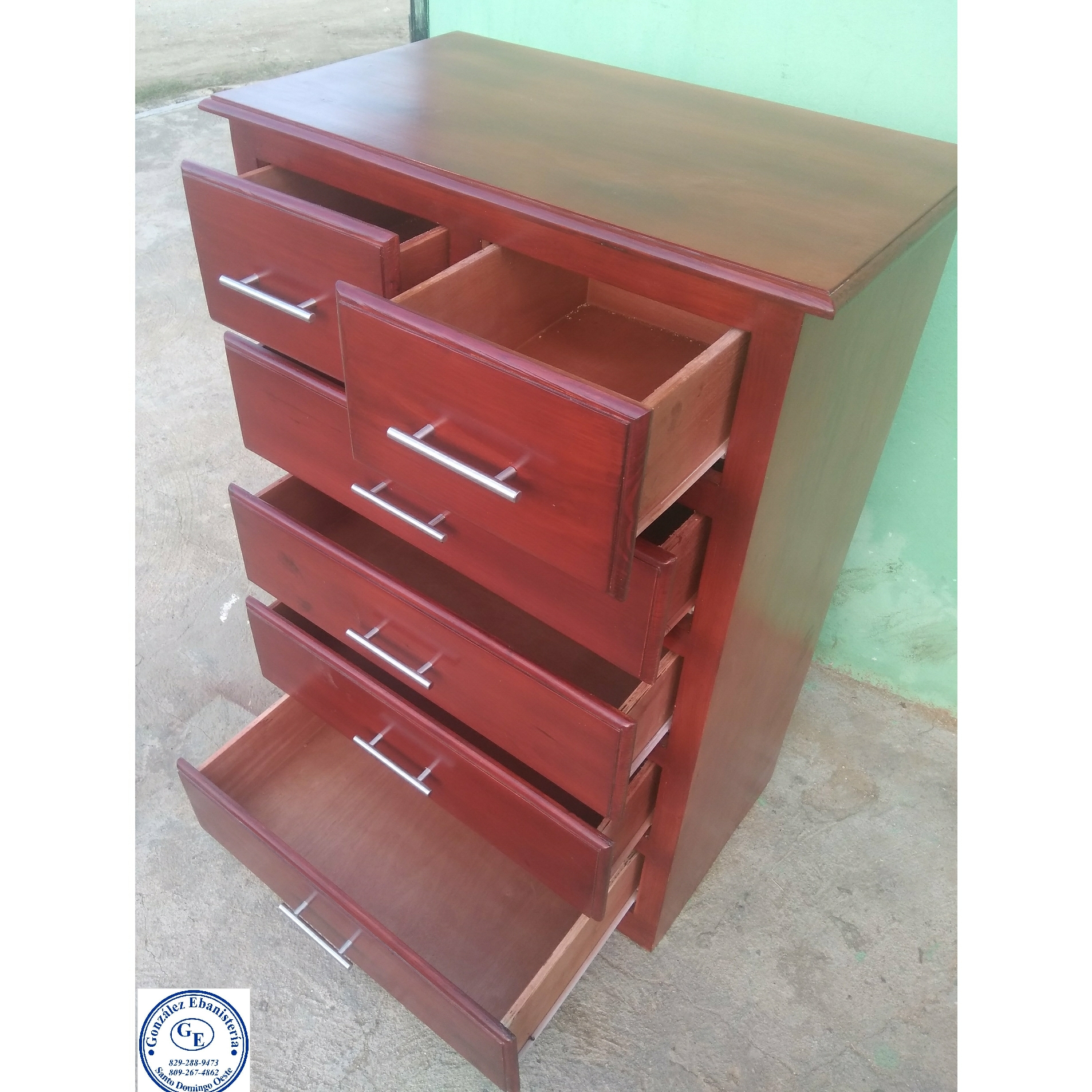 muebles y colchones - Comoda en madera  0