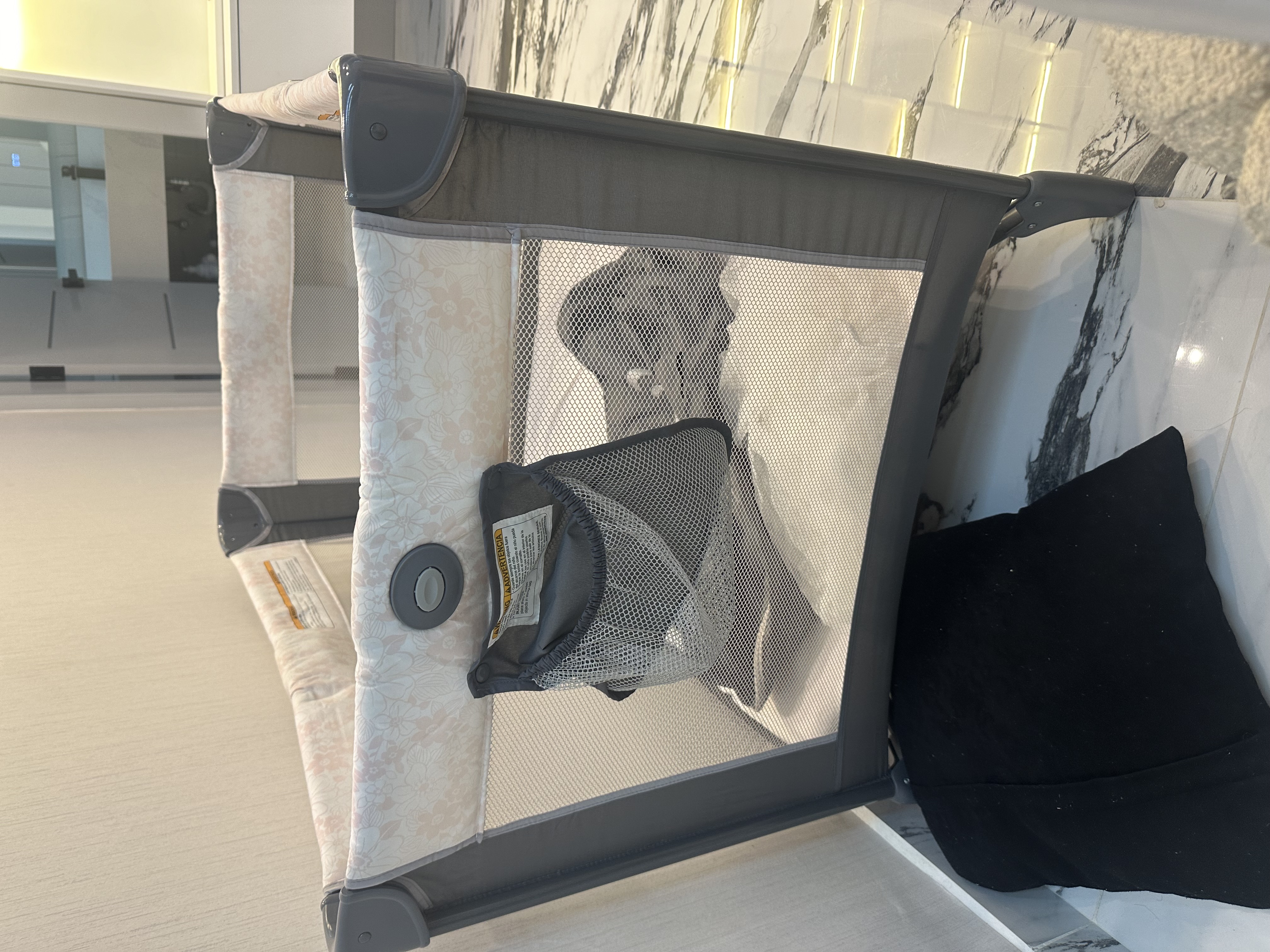 muebles - Corral graco nuevo para bebé  0