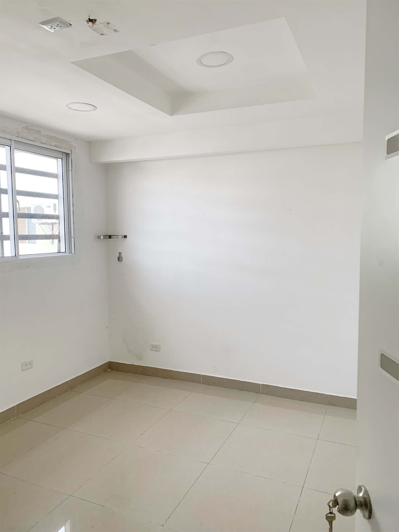oficinas y locales comerciales - Local amplio en zona céntrica y comercial 7