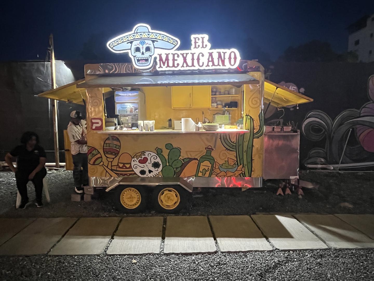 equipos profesionales - Se vende carro FoodTruck listo. 1