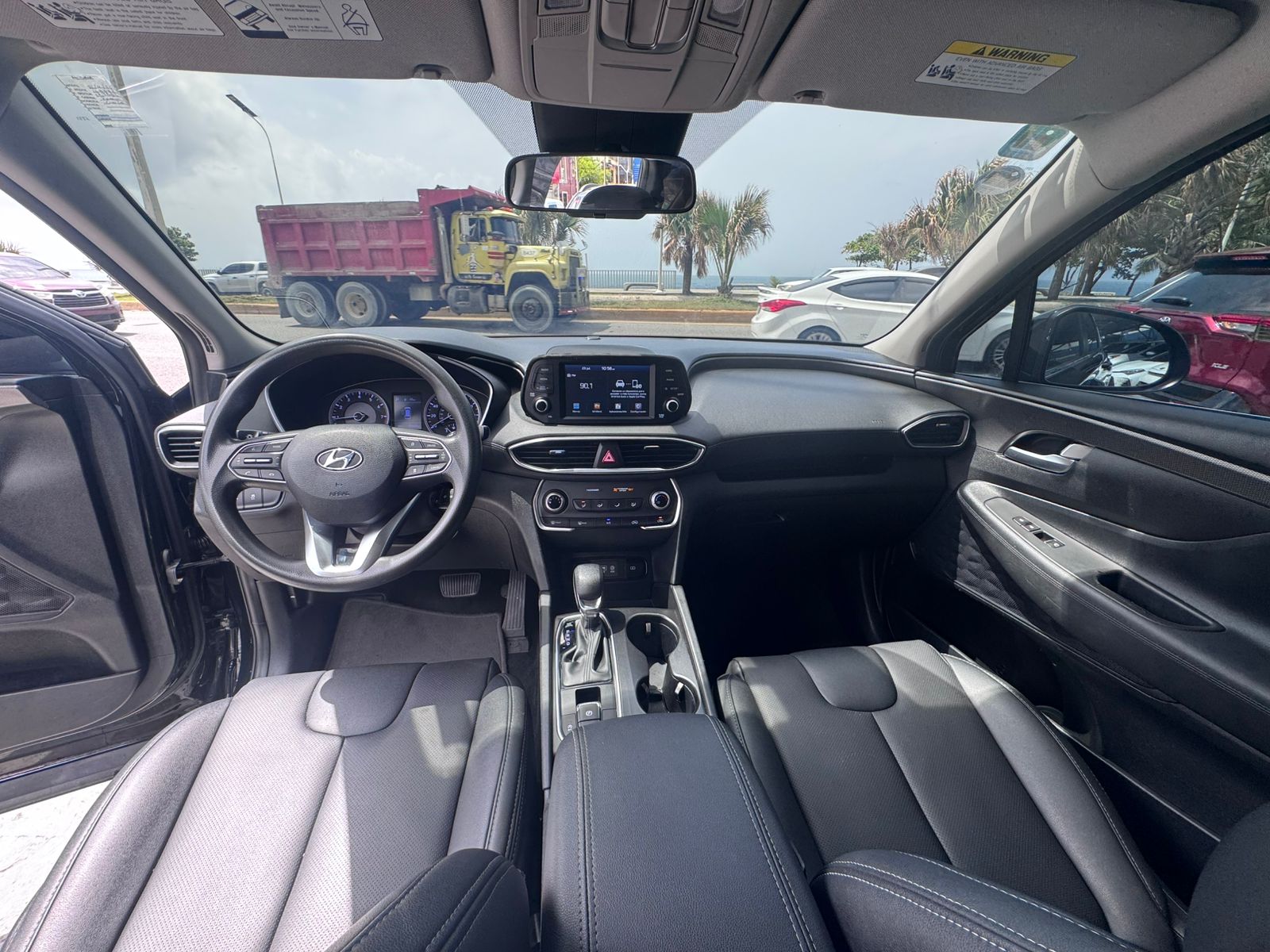 jeepetas y camionetas - Hyundai Santa Fe SE 2020 9