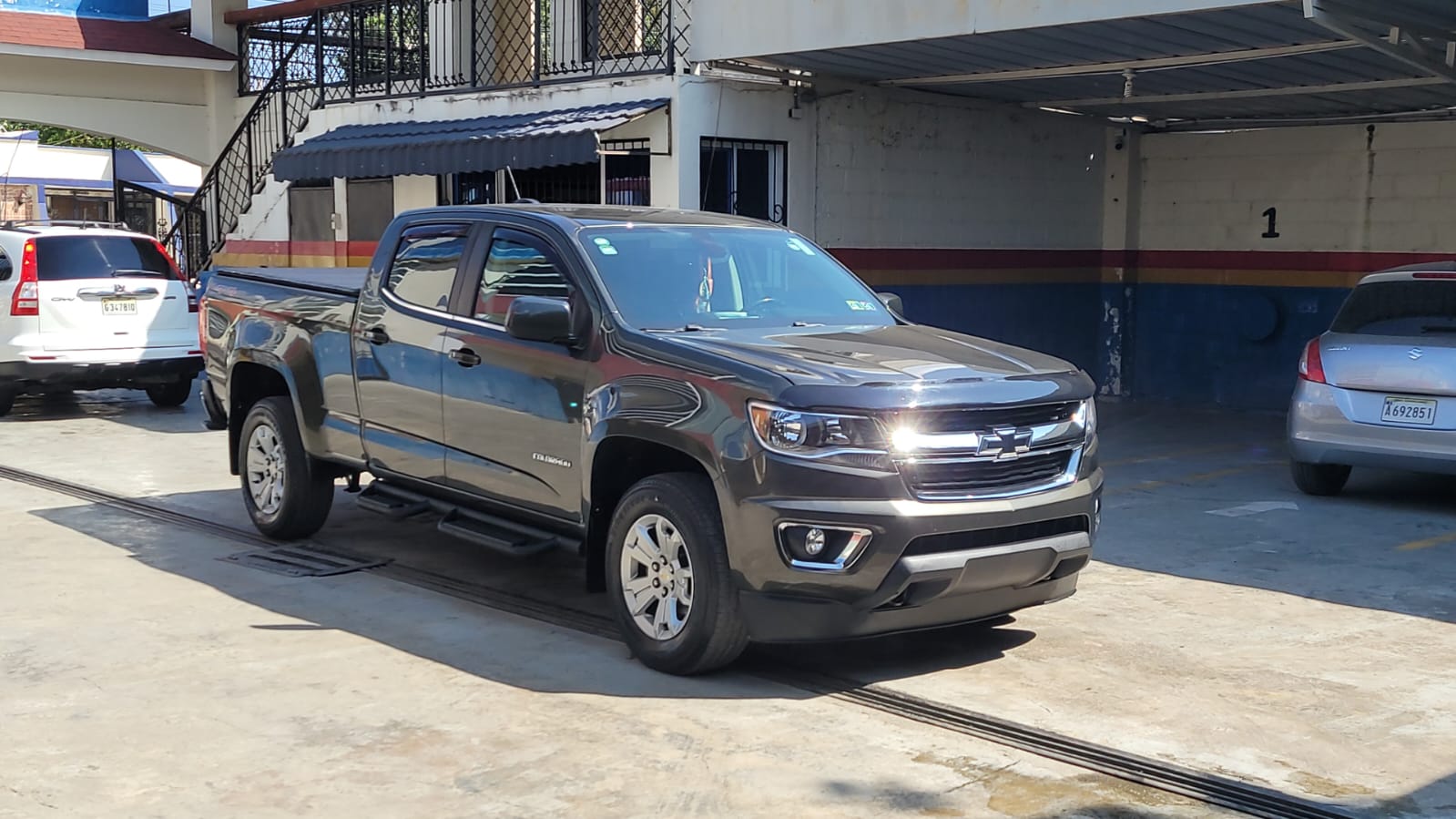jeepetas y camionetas - chevolet colorado cama larga 2018