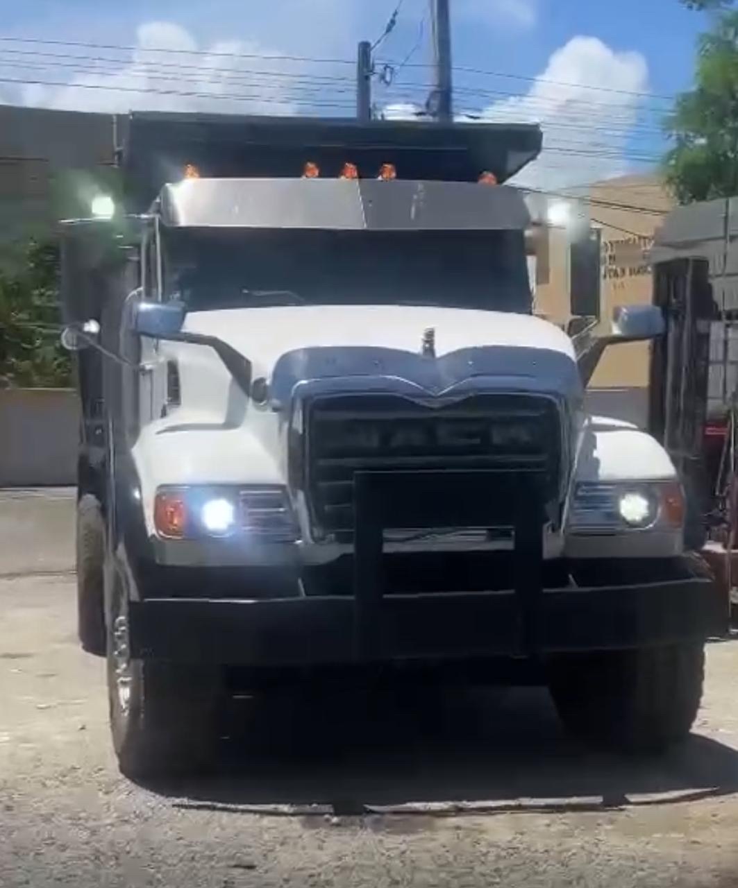 camiones y vehiculos pesados - 🚛 ¡SE VENDE CAMIÓN MACK GRANITE 2007! 💥

 6