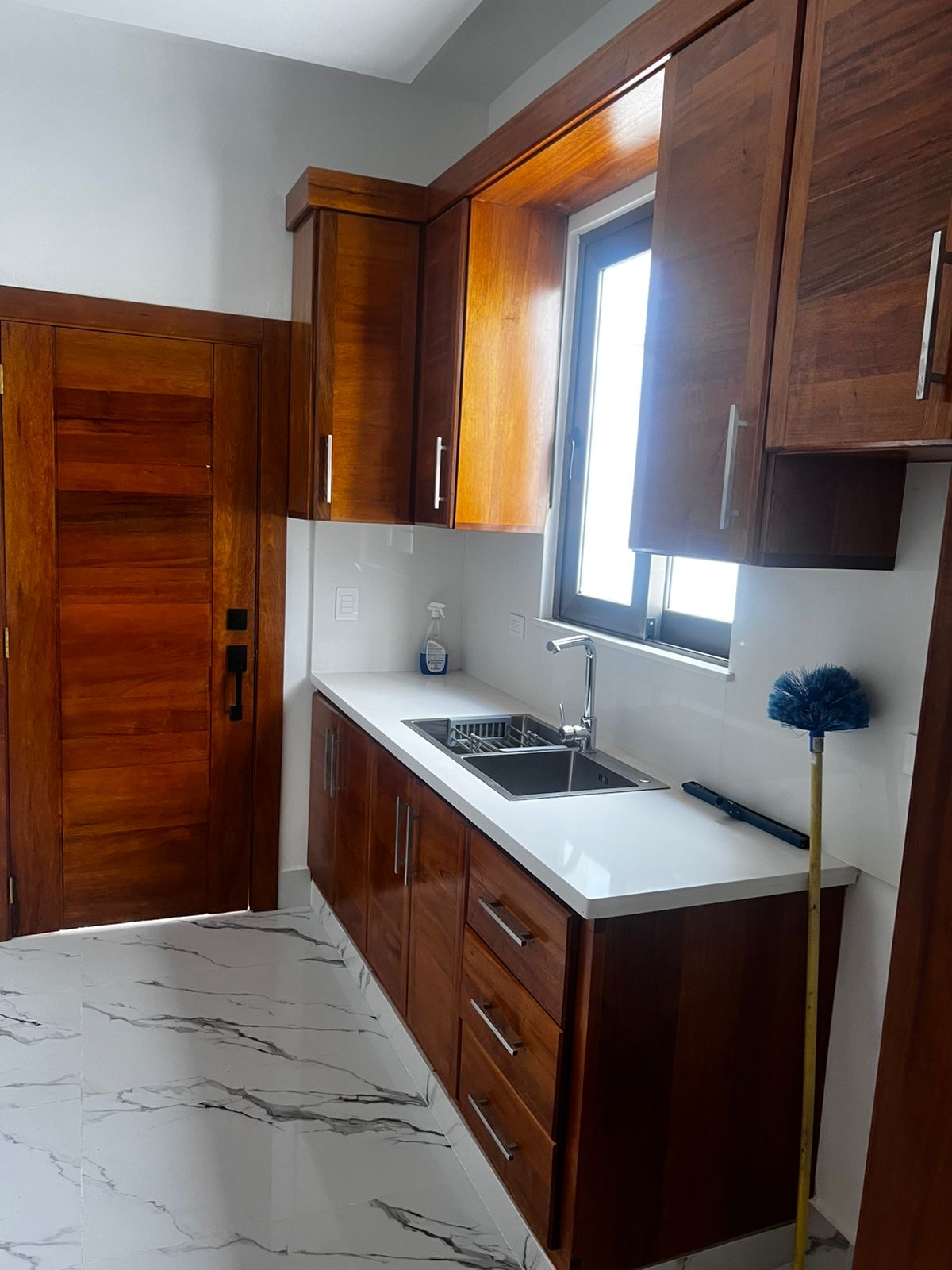 casas - Venta de casa residencial cerrado en Gurabo Stgo 7