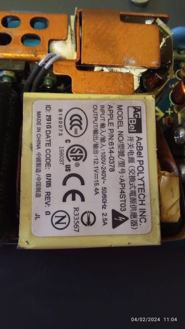 computadoras y laptops -  Power supply IMac, 5y 12 v RMS, 15.5 amperes