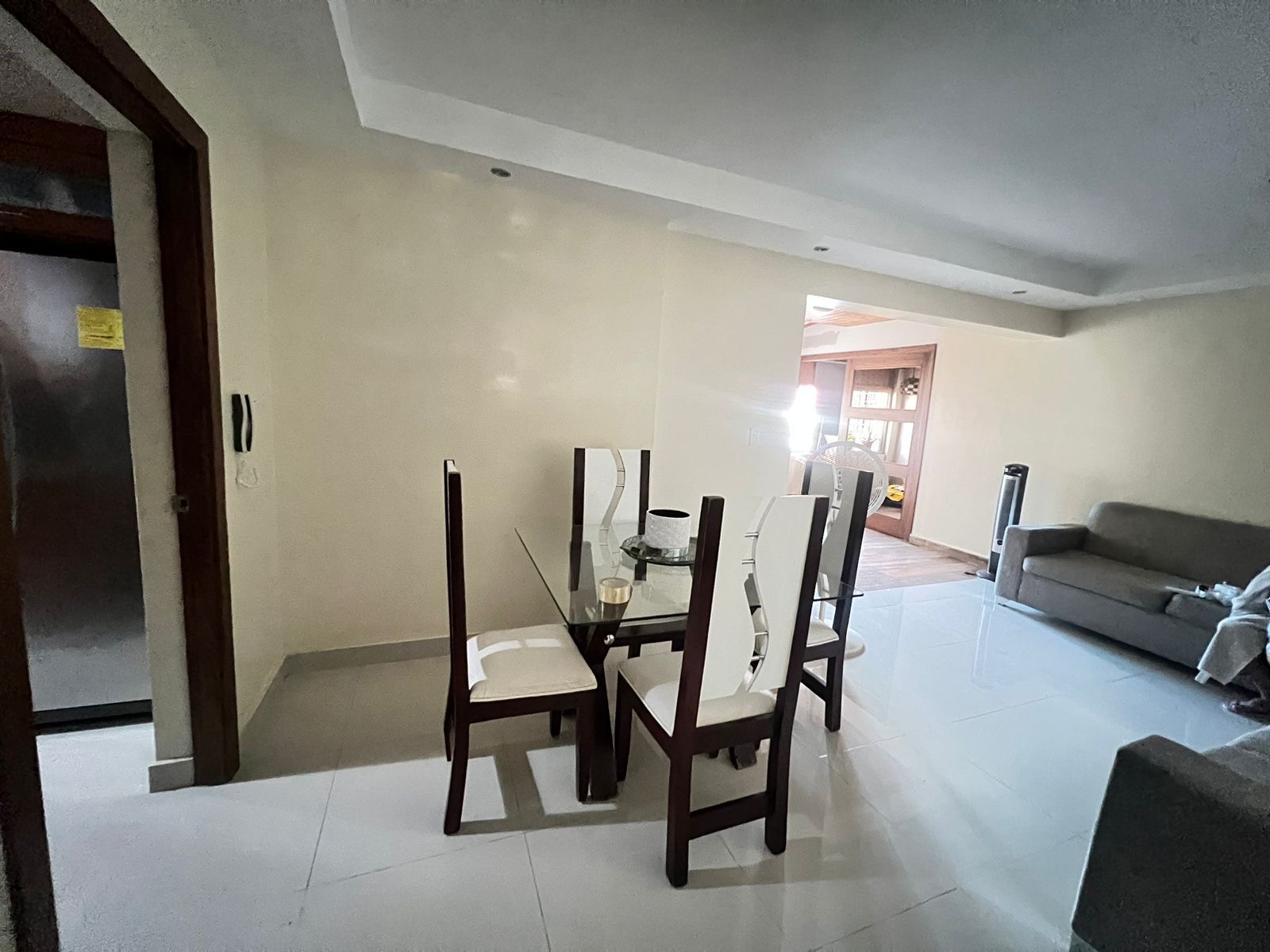 casas - Vendo casa Alma Rosa II Sto. Dgo. Este  4