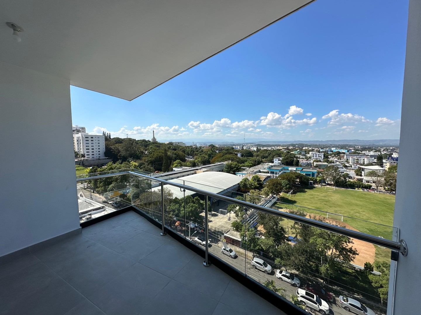 apartamentos - Apartamento en alquiler piso alto, La Salle, Santiago