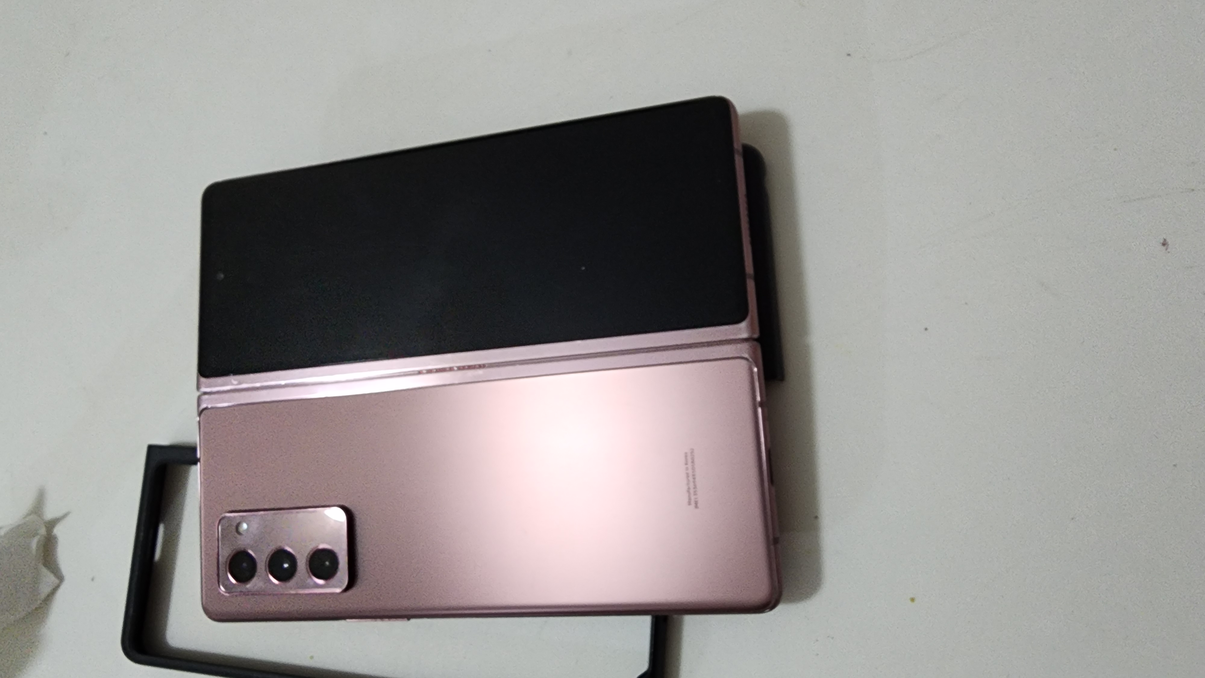 celulares y tabletas - Galaxy Fold 2 en buenas condiciones , funciona todo normal.  sin cargador 3