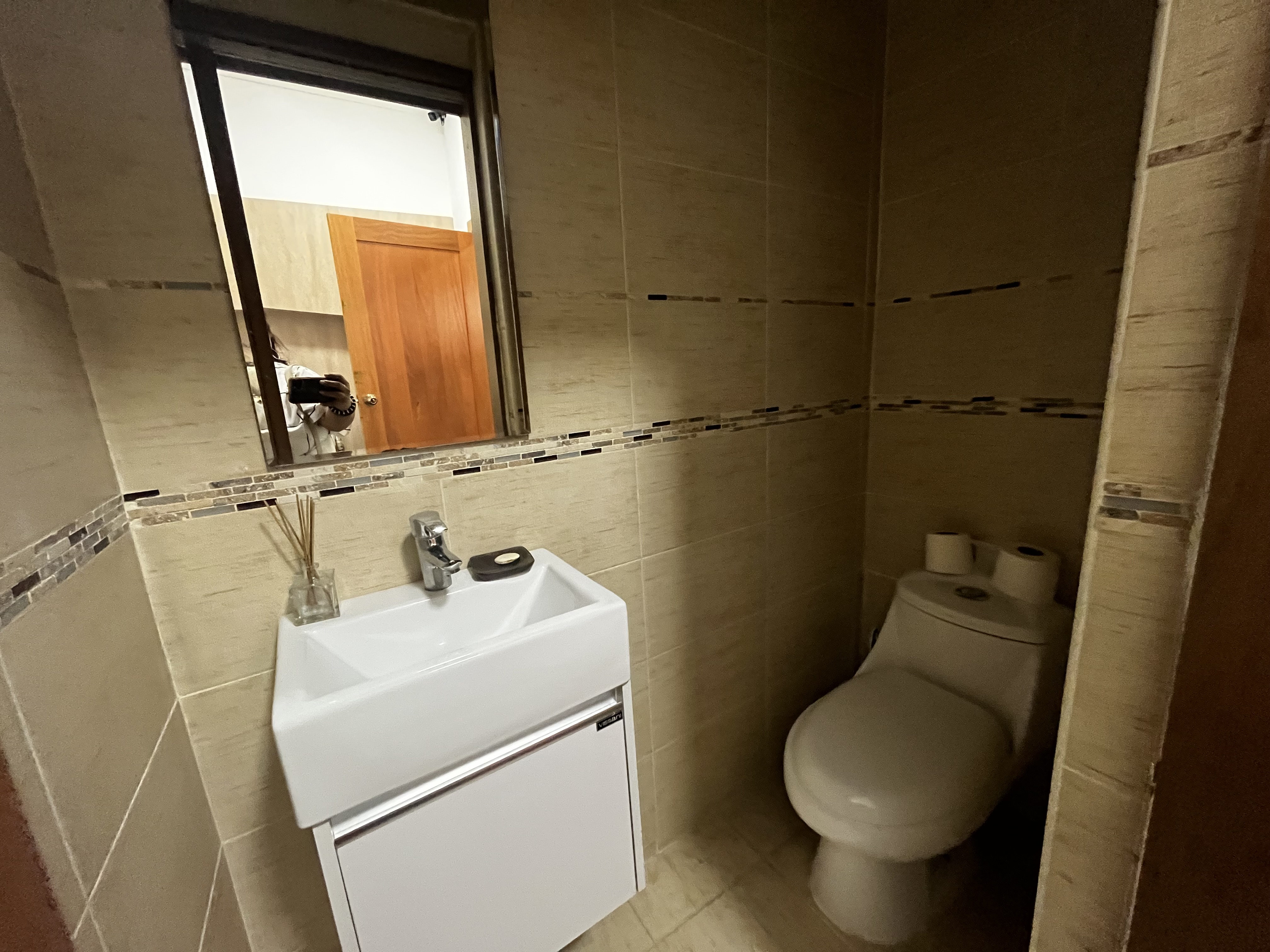 oficinas y locales comerciales - Oficina En Alquiler En Gazcue De 55 M2  7