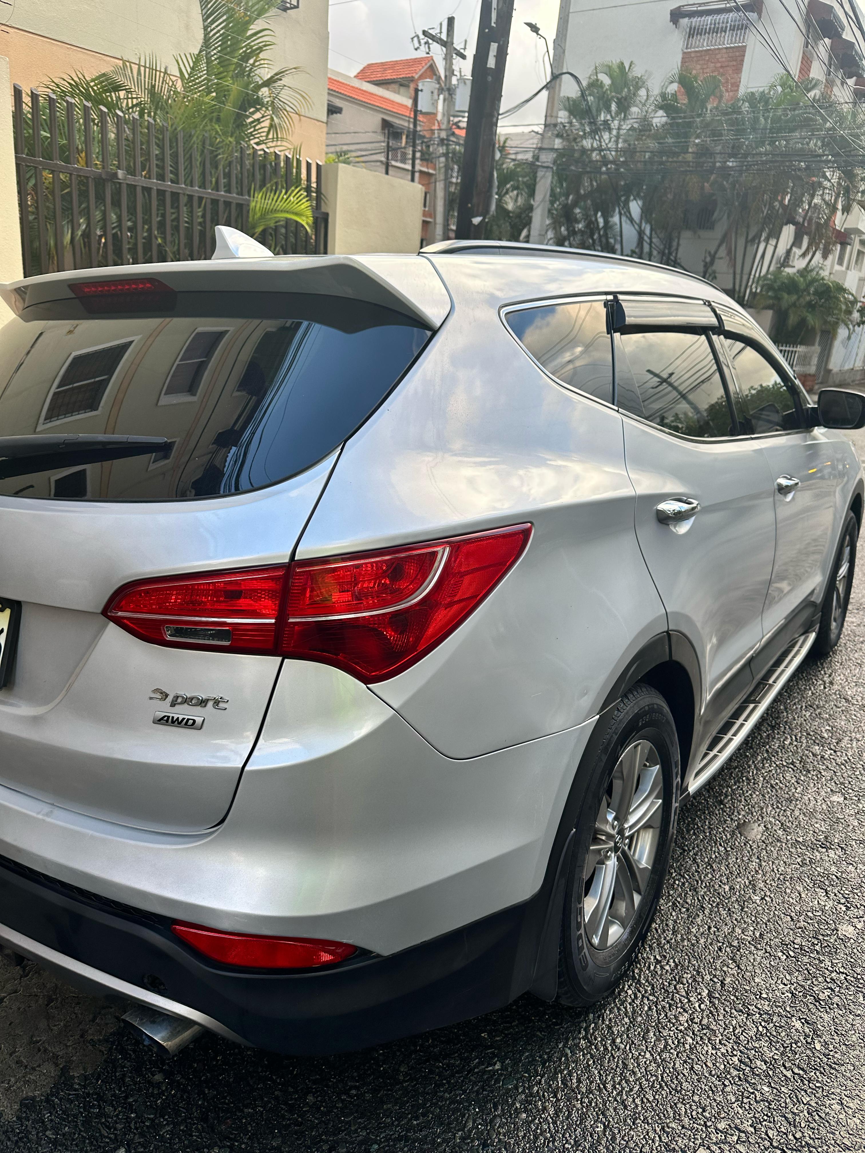 jeepetas y camionetas - vendo santa fe 2016 $ 915