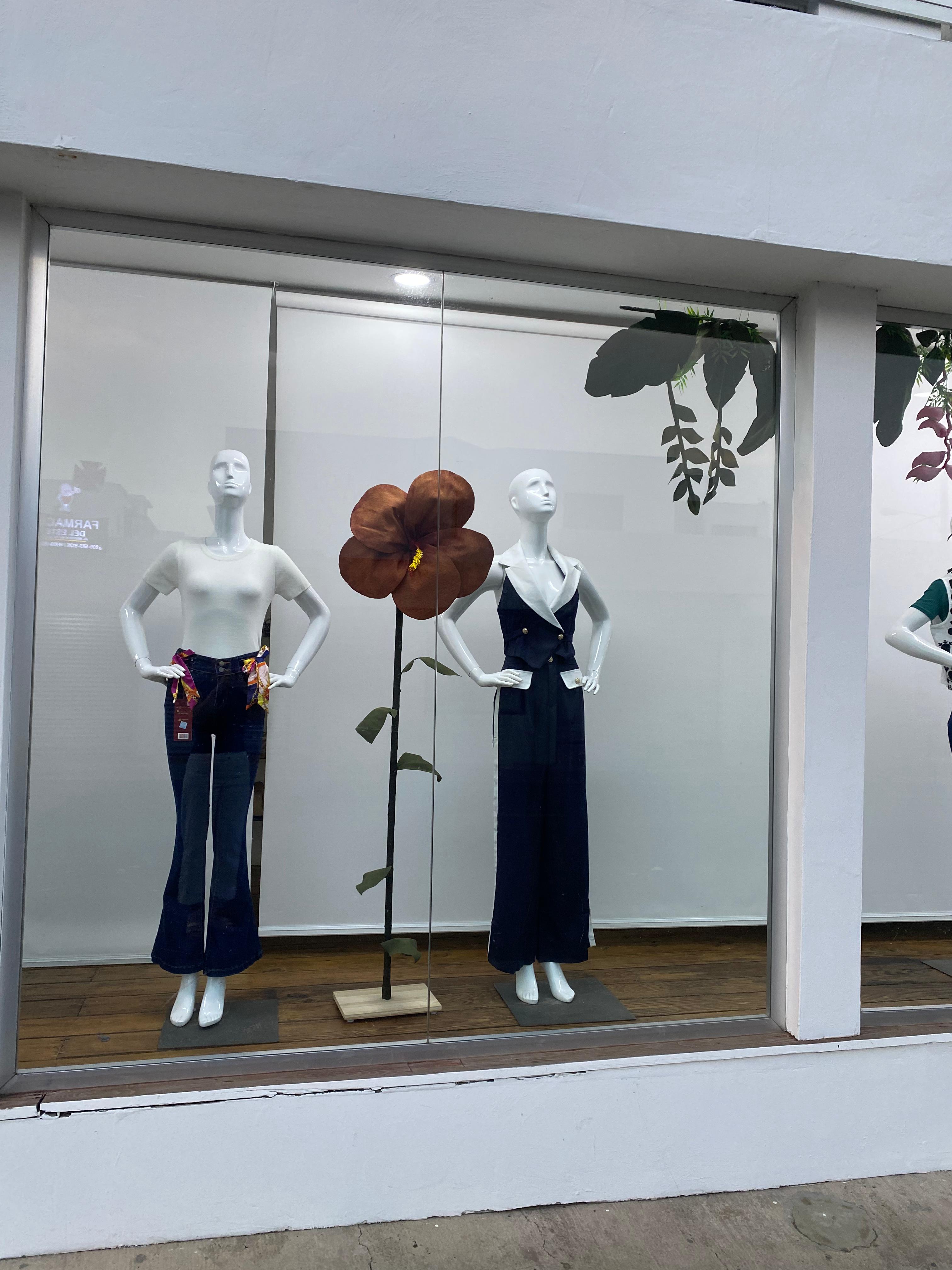 negocios en venta - Alquiler de Set de Flores XL para eventos  3