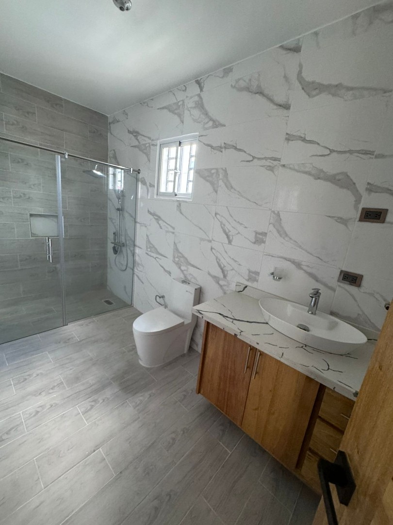 casas - ¡SIENTETE COMO EN CASA! – AV. HISPANOAMERICANA, SANTIAGO DE LOS CABALLEROS 9