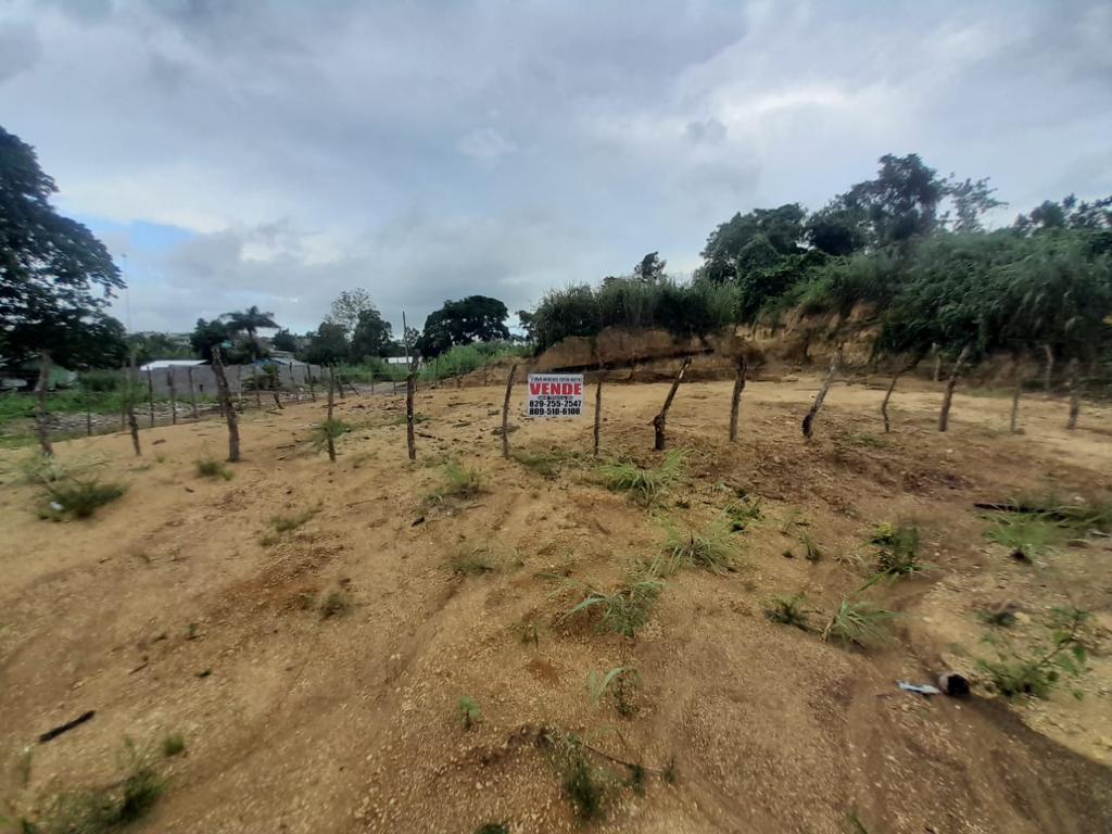solares y terrenos - Vendo solar a $5,700 el metro 