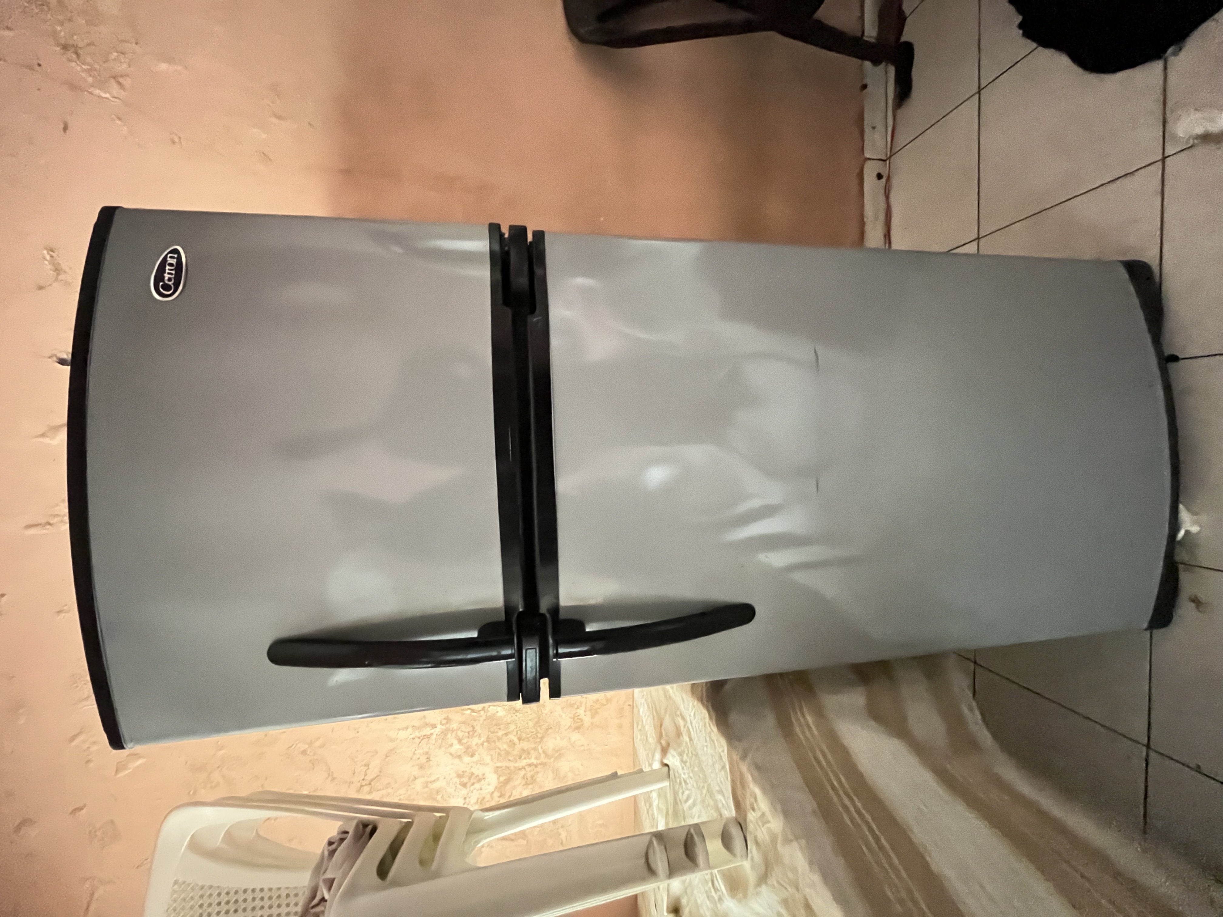 electrodomesticos - Nevera Cetron – Funcional y con Potencial para Modernizar 0