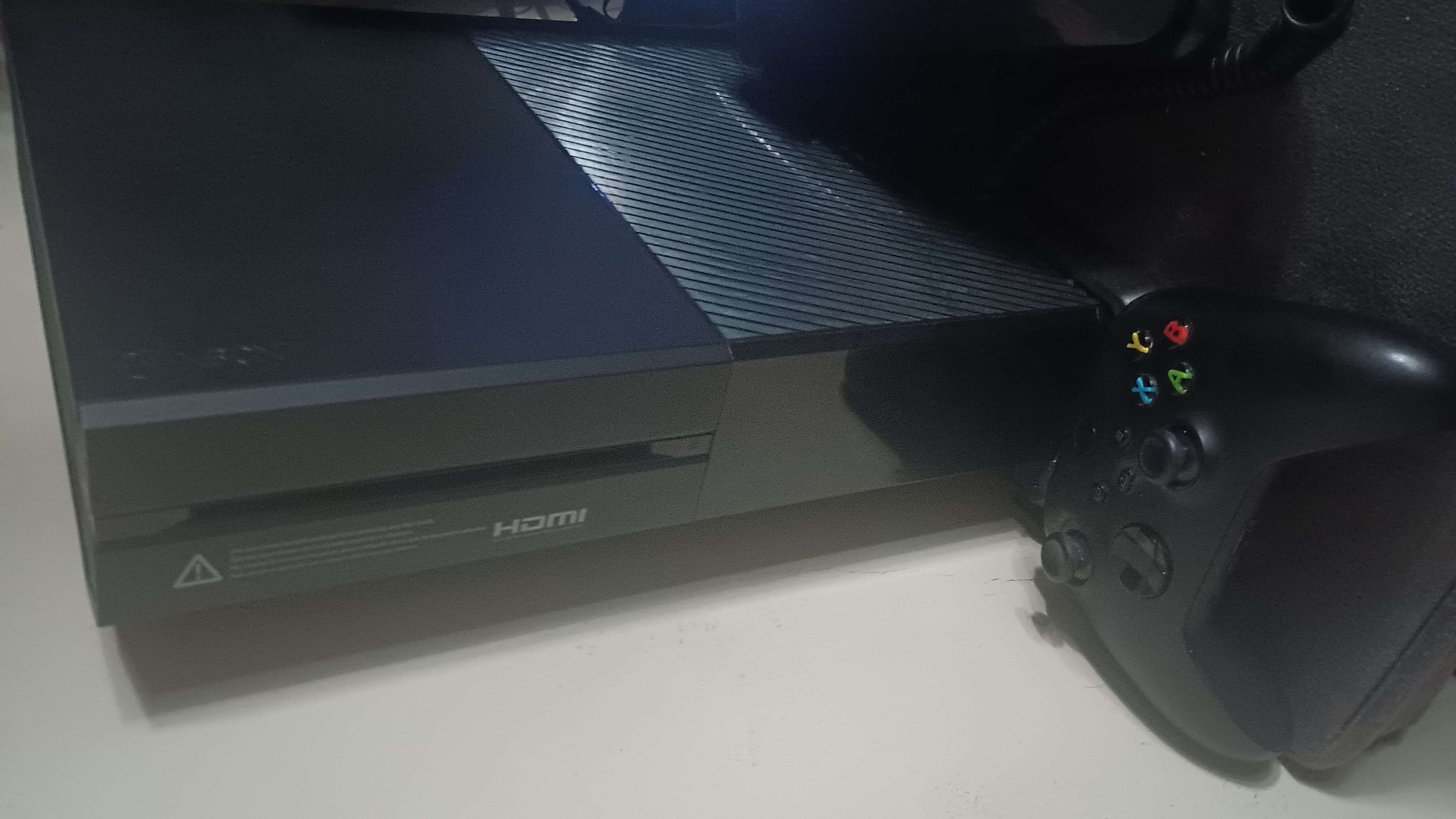 consolas y videojuegos - XBOX ONE FAT 1TB.