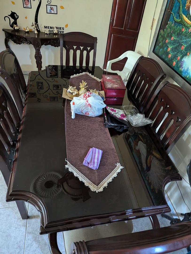 muebles y colchones - COMEDOR 6 SILLAS EN CAOBA 1