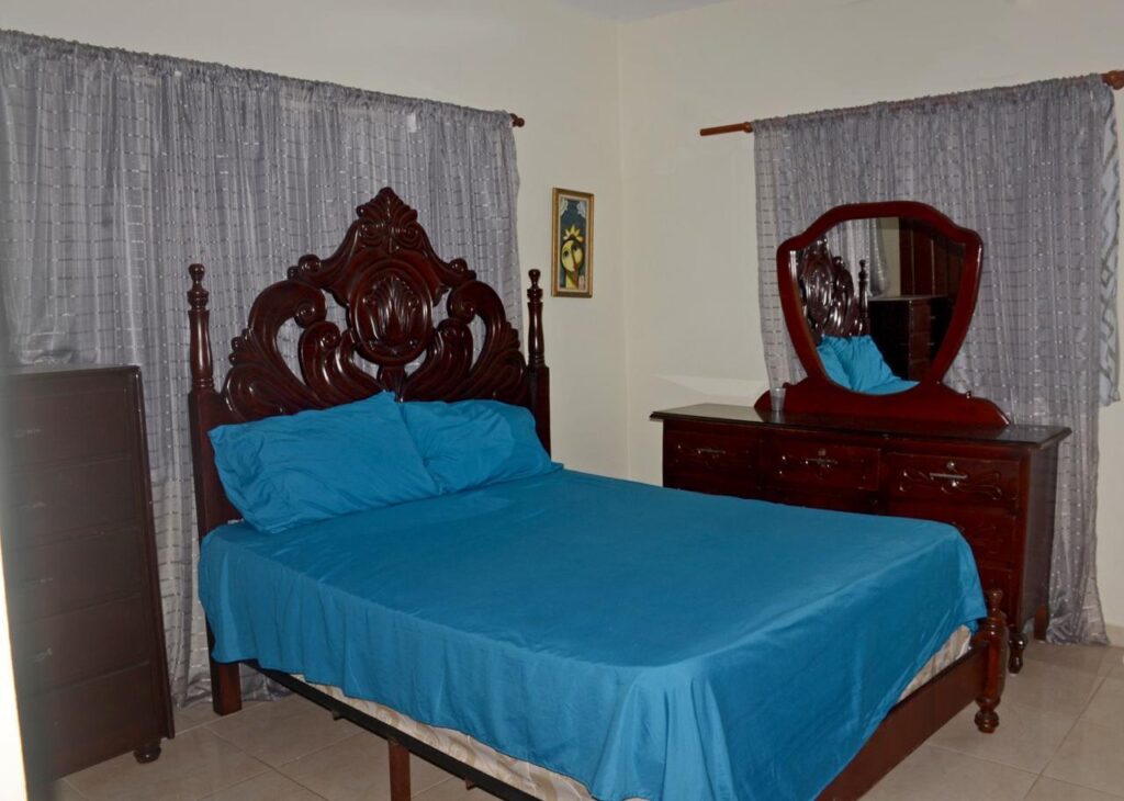apartamentos - 1663- CASA CON APTOS. EN TORRE ALTA, PUERTO PLATA  6