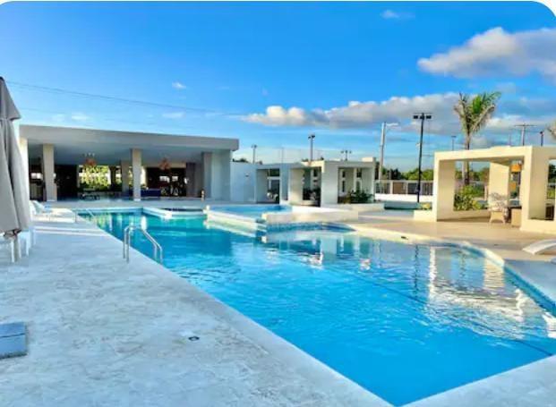 casas - Villa en epic punta cana 0