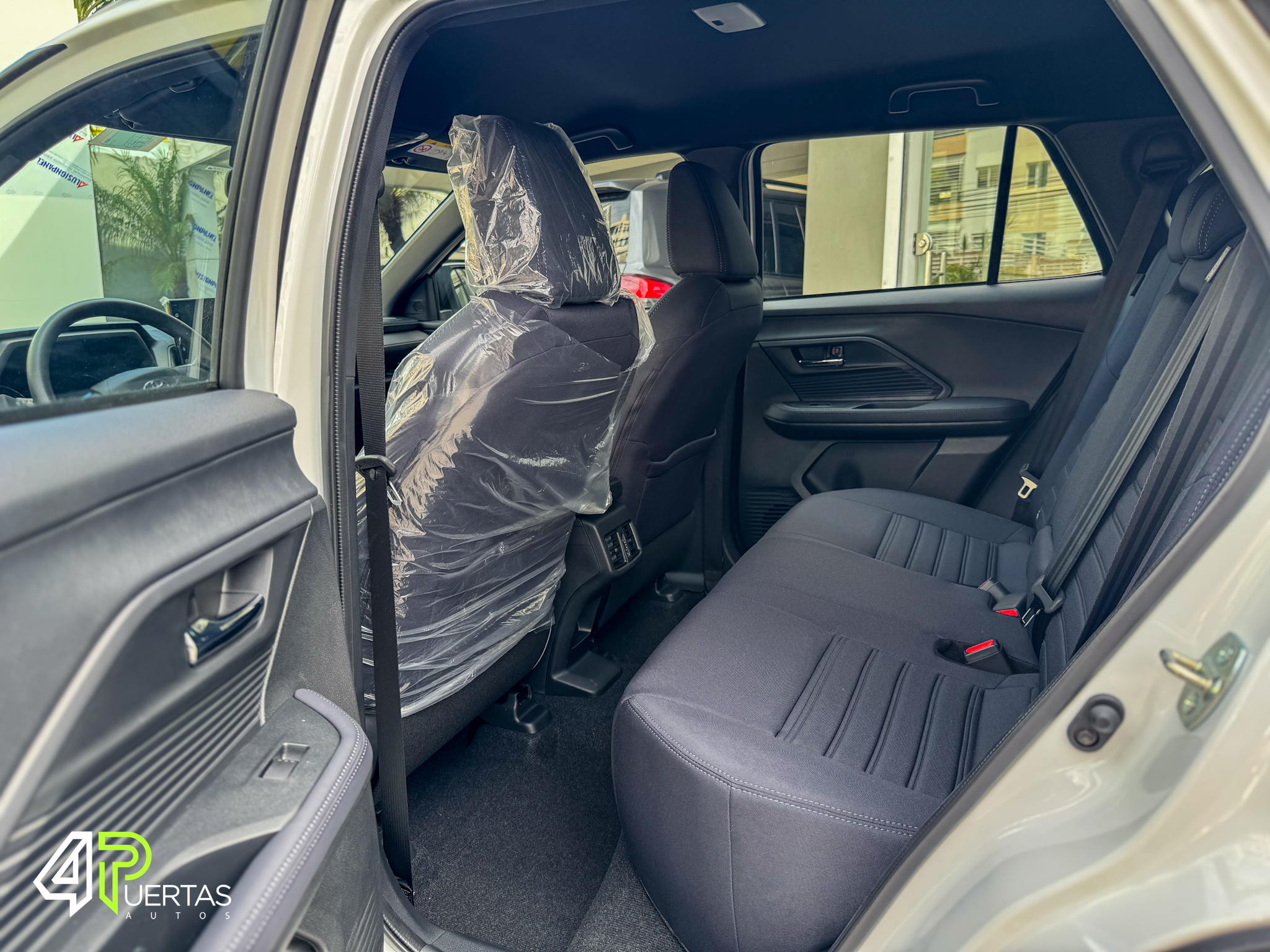 carros - Toyota Yaris Cross Full Gasolina  6