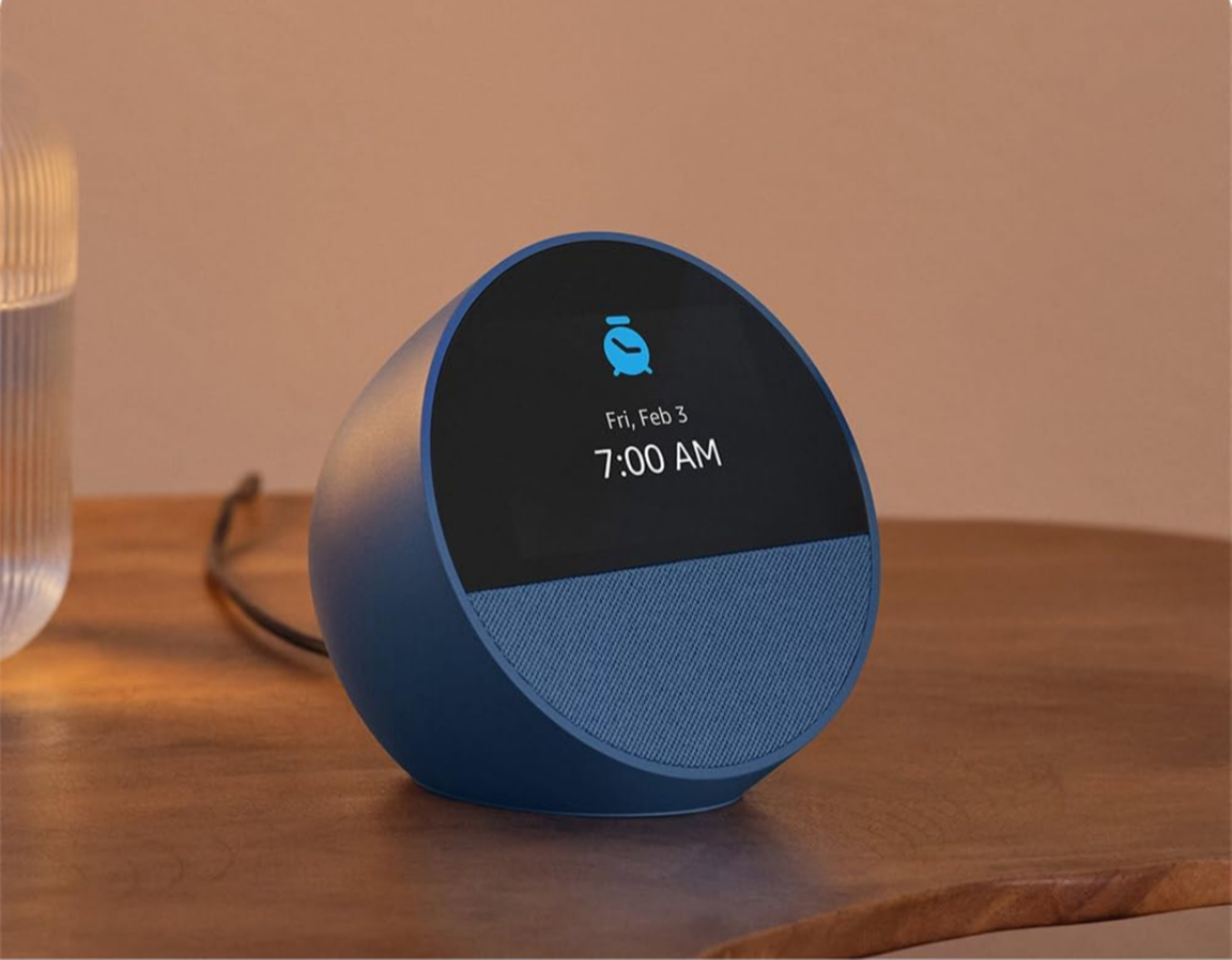otros electronicos - 🌙✨ ¡Despierta con estilo e inteligencia! 🔊🕒 Alexa Echo Spot de última Gen. 1